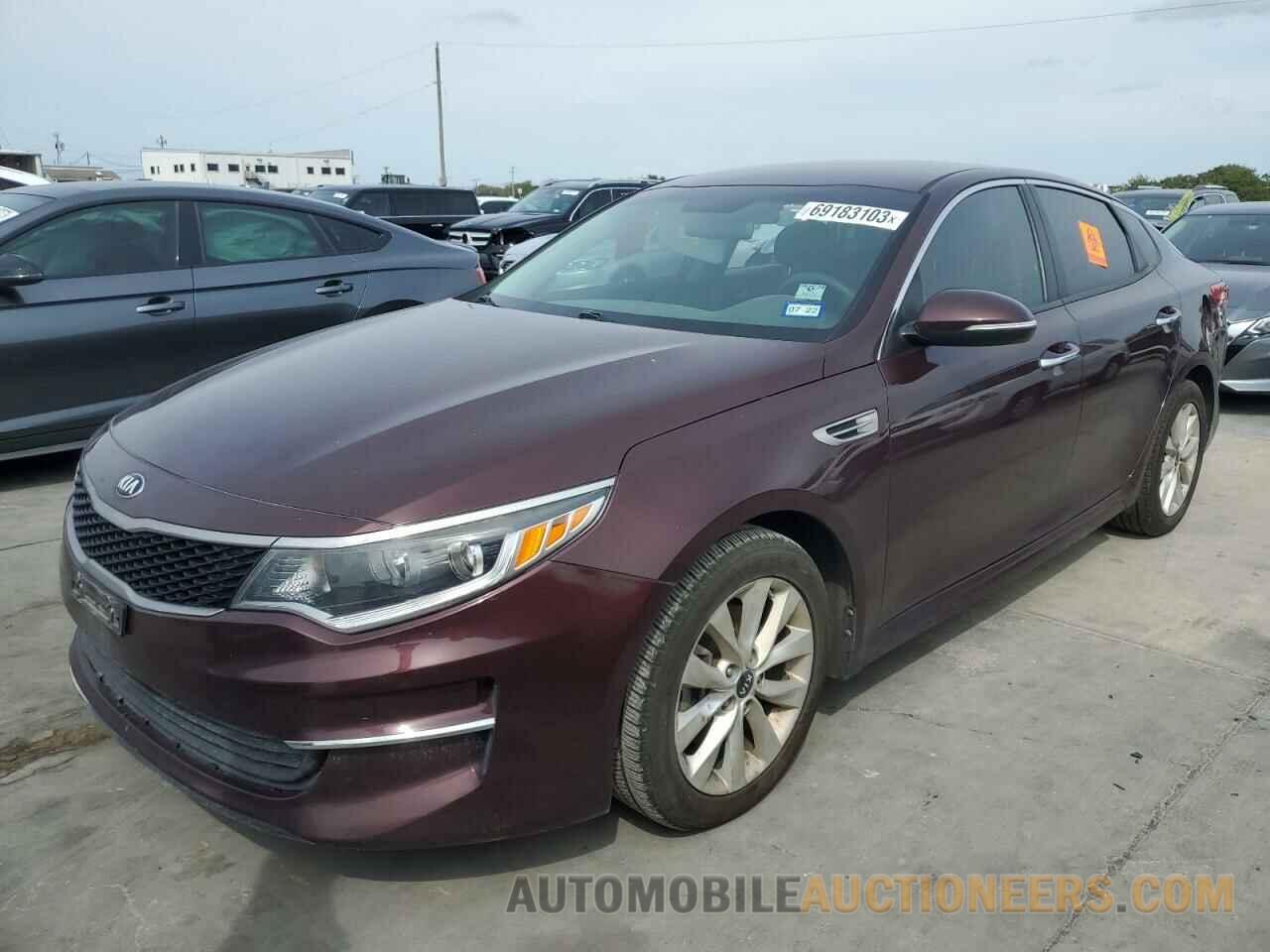 5XXGT4L31JG254917 KIA OPTIMA 2018