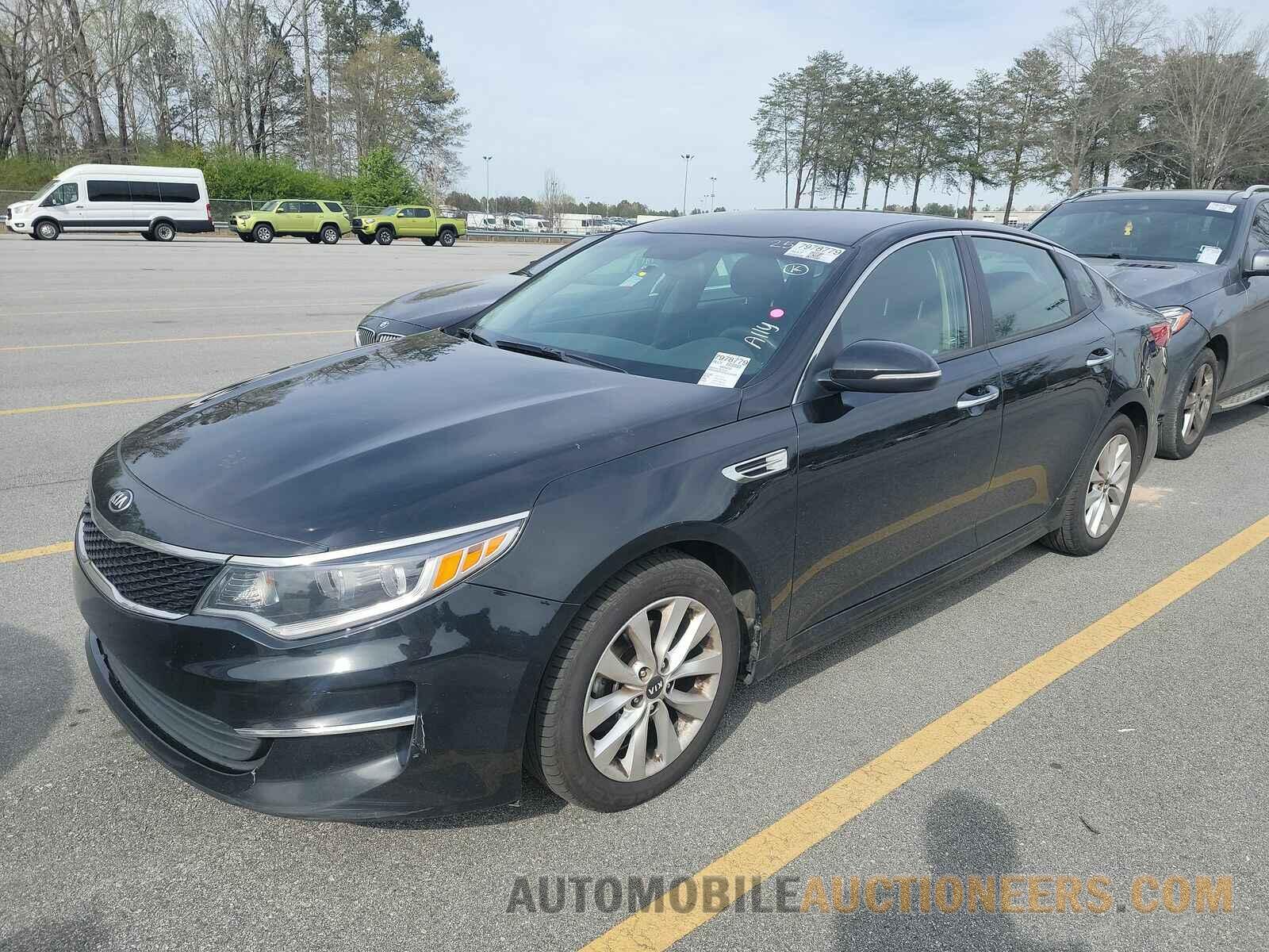 5XXGT4L31JG255100 Kia Optima 2018