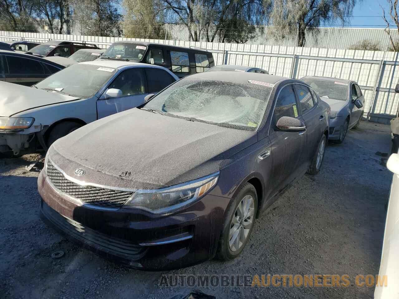 5XXGT4L31JG257509 KIA OPTIMA 2018