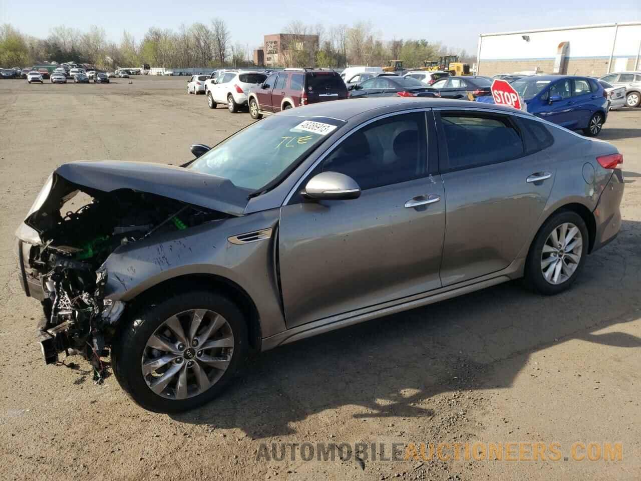 5XXGT4L31JG260037 KIA OPTIMA 2018