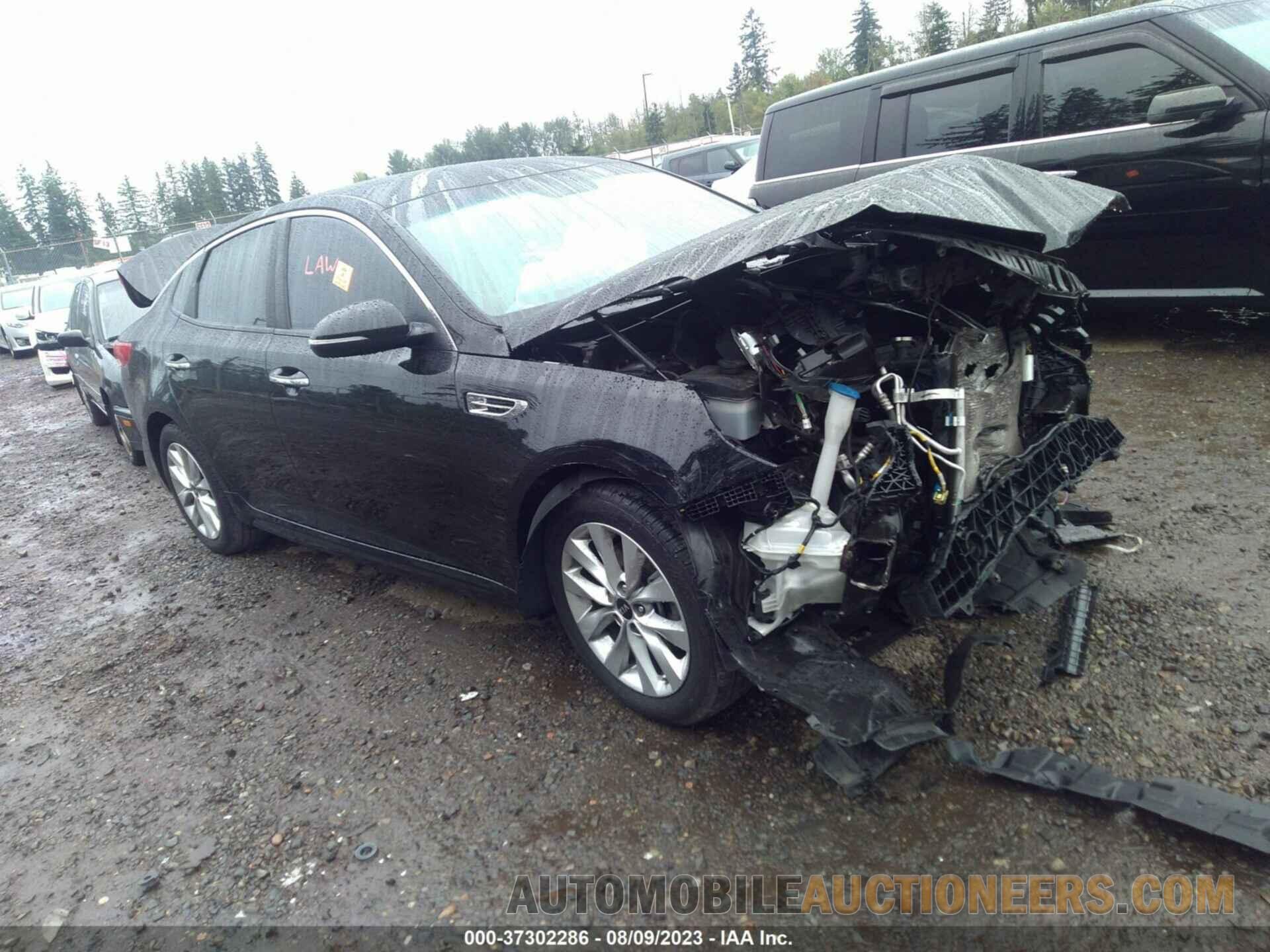 5XXGT4L31JG263889 KIA OPTIMA 2018