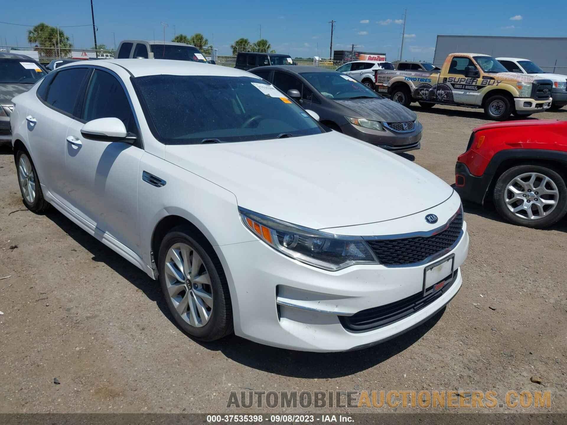 5XXGT4L31JG268428 KIA OPTIMA 2018