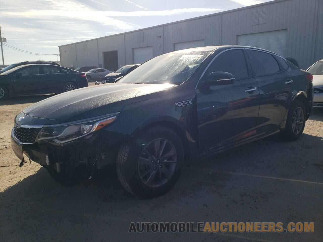 5XXGT4L31LG384182 KIA OPTIMA 2020