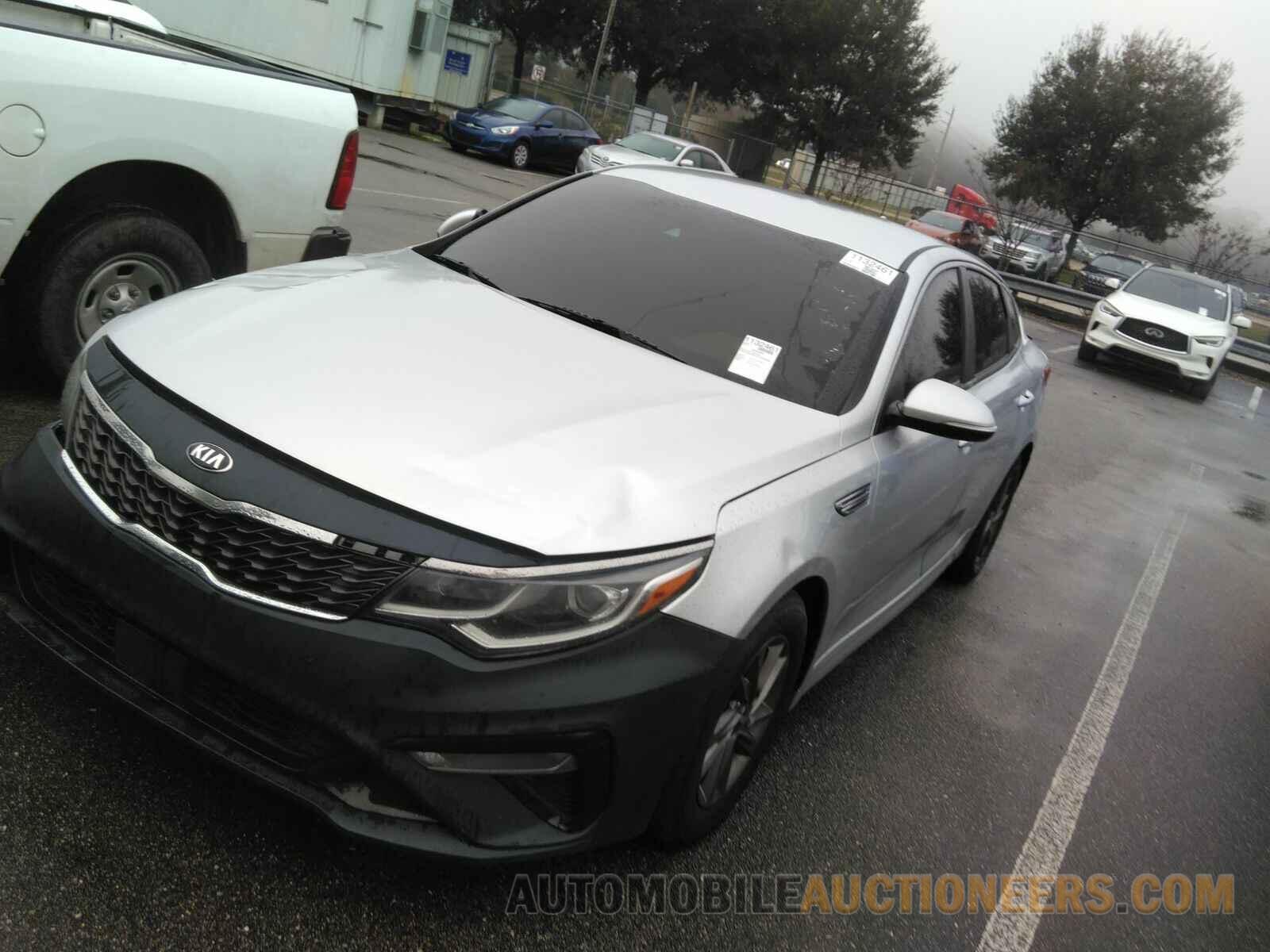 5XXGT4L31LG386238 Kia Optima 2020