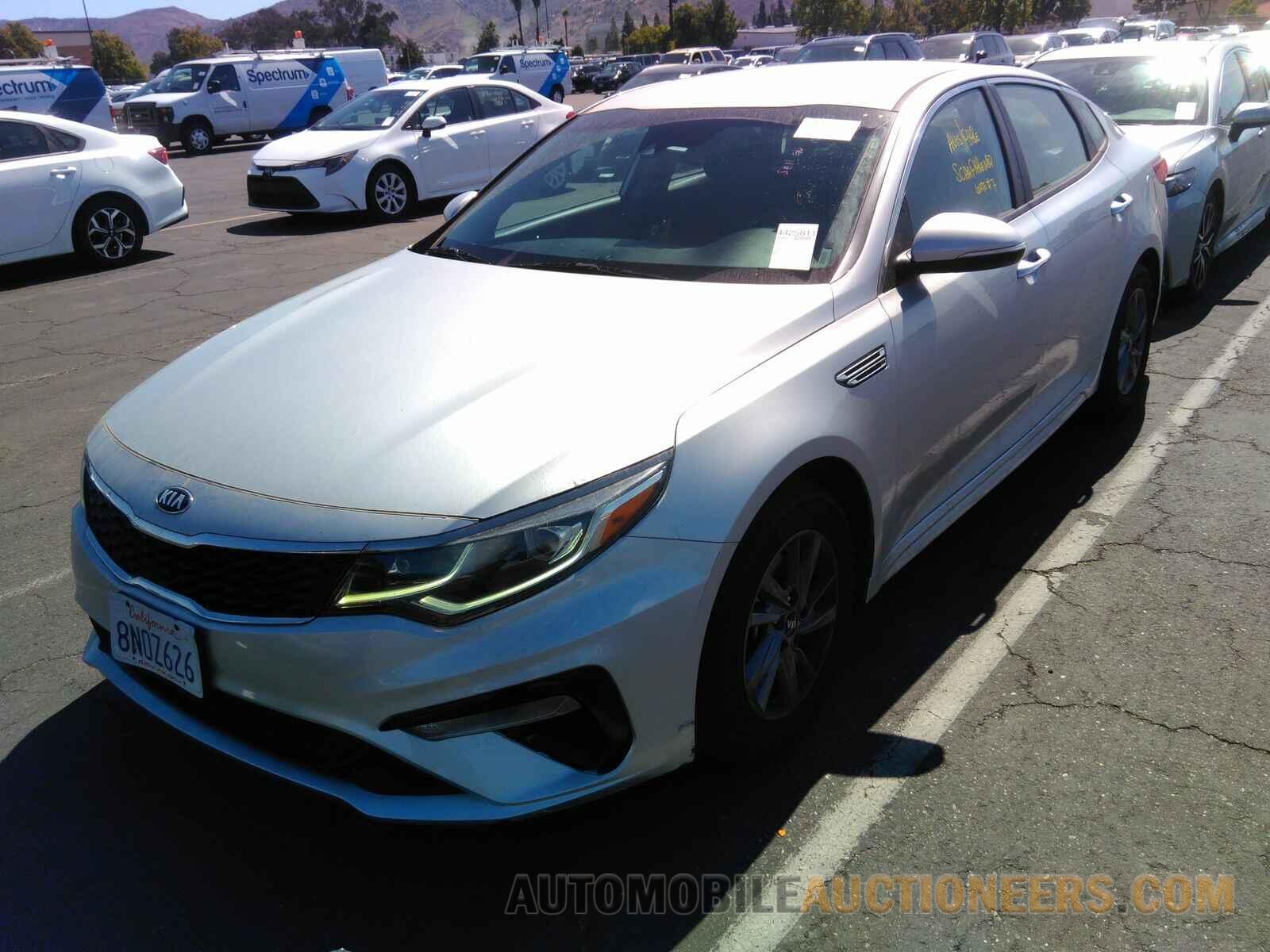 5XXGT4L31LG400994 Kia Optima 2020