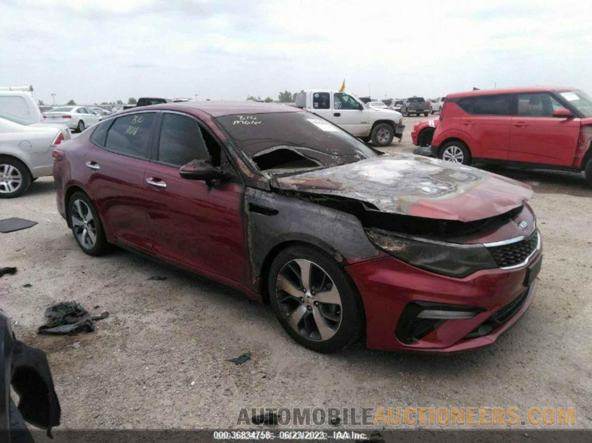 5XXGT4L31LG408402 KIA OPTIMA 2020