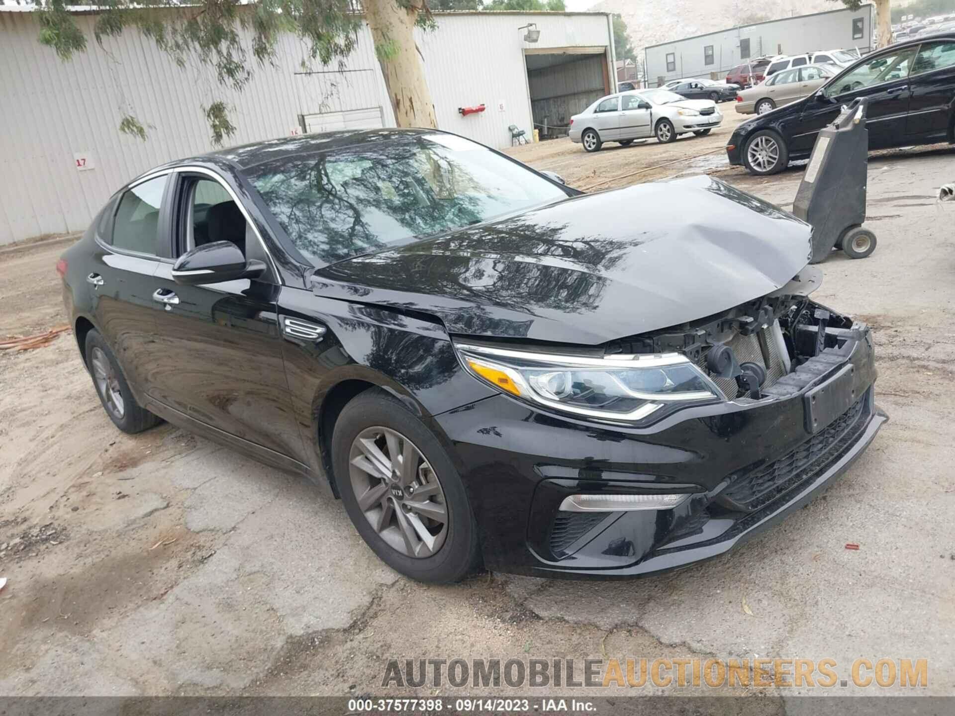 5XXGT4L31LG426141 KIA OPTIMA 2020