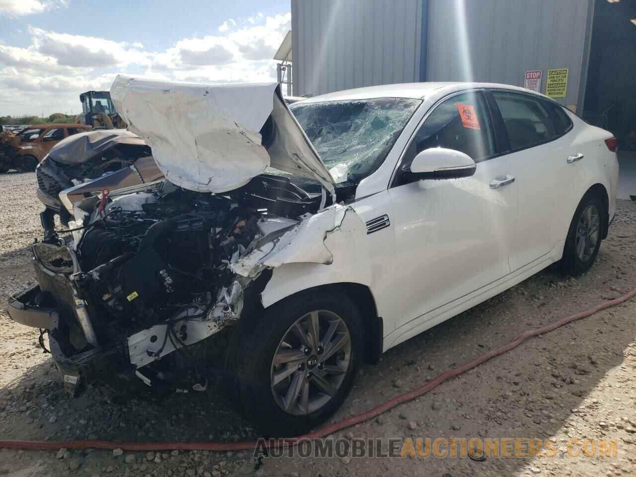 5XXGT4L31LG426155 KIA OPTIMA 2020