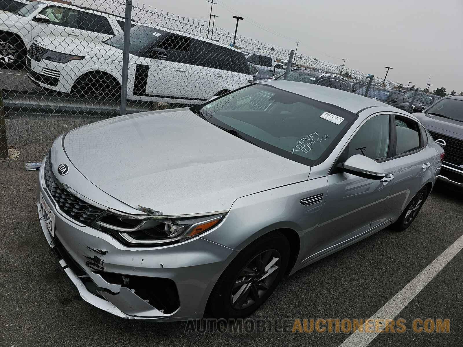 5XXGT4L31LG434174 Kia Optima 2020