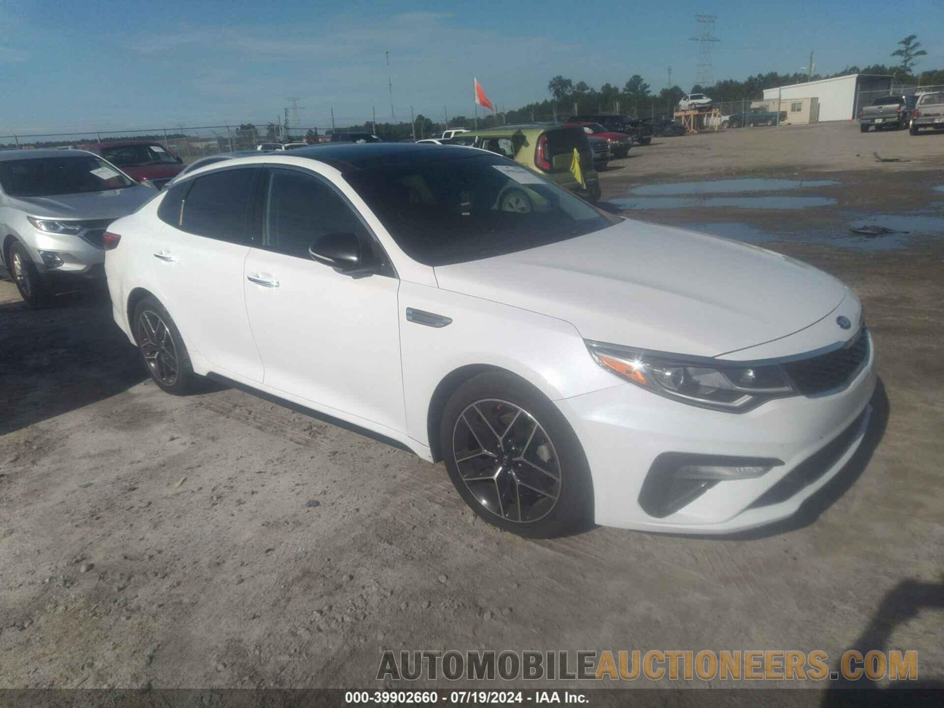 5XXGT4L31LG435857 KIA OPTIMA 2020