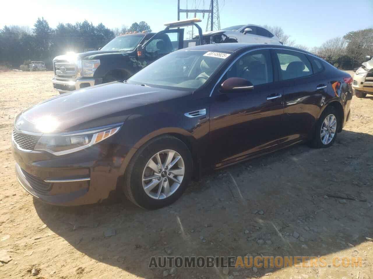 5XXGT4L32GG028667 KIA OPTIMA 2016