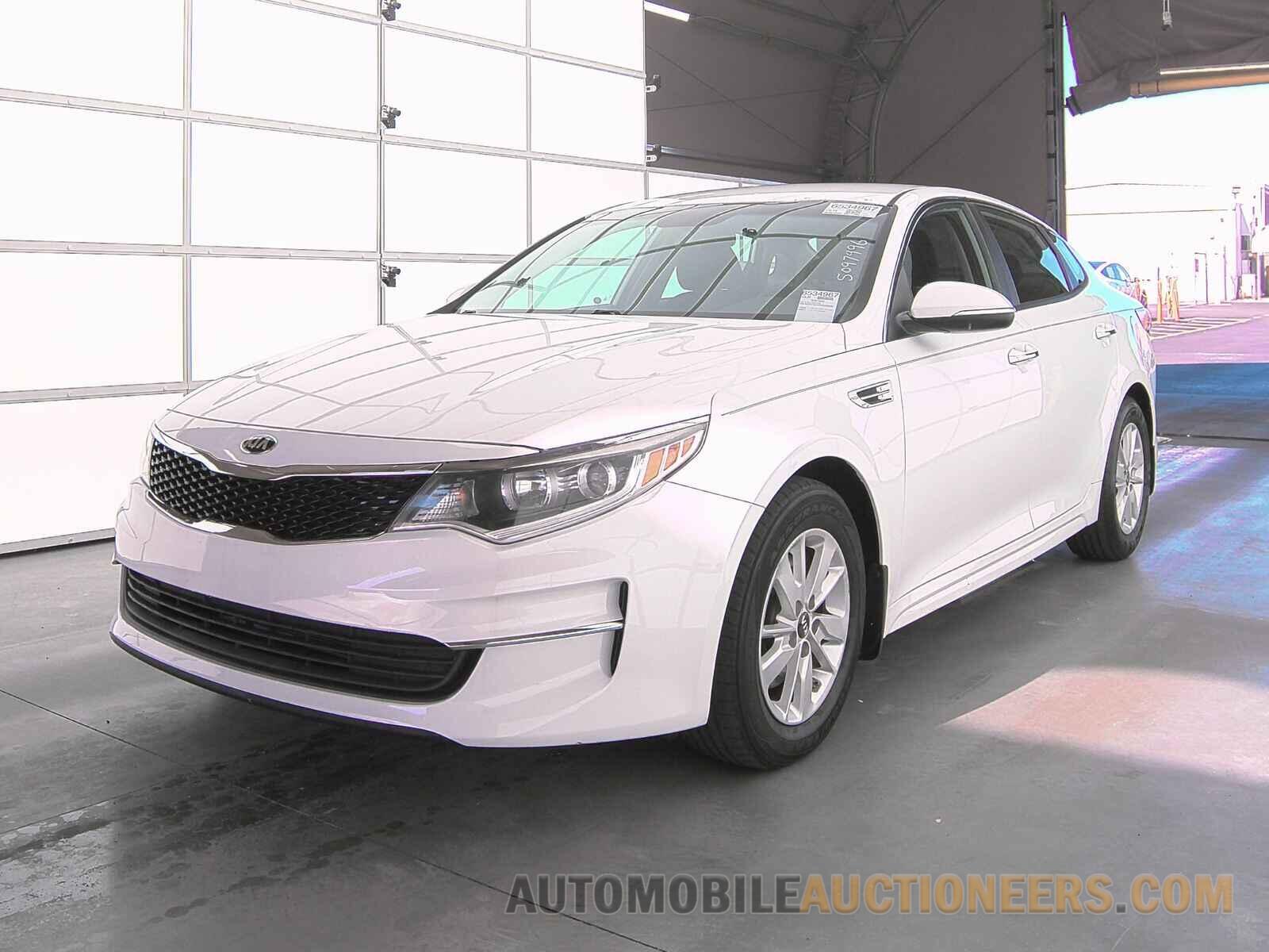 5XXGT4L32GG059028 Kia Optima 2016