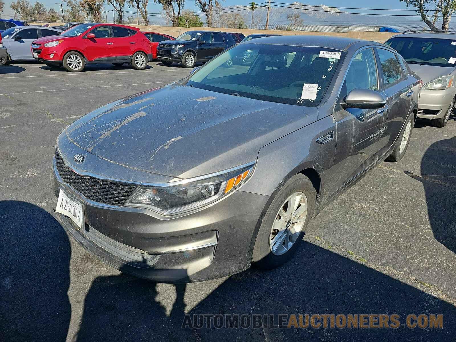 5XXGT4L32GG083426 Kia Optima 2016