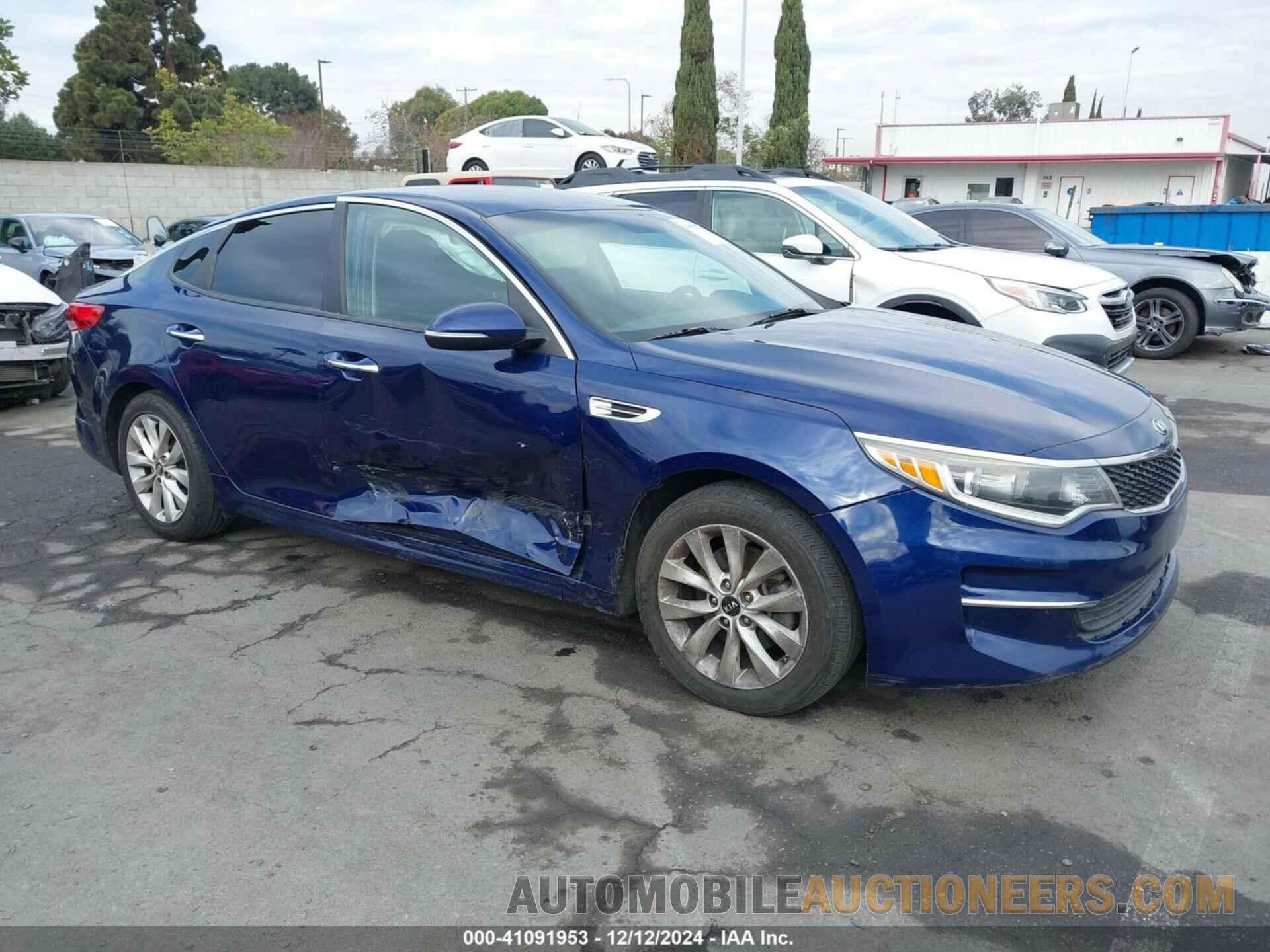 5XXGT4L32HG128561 KIA OPTIMA 2017