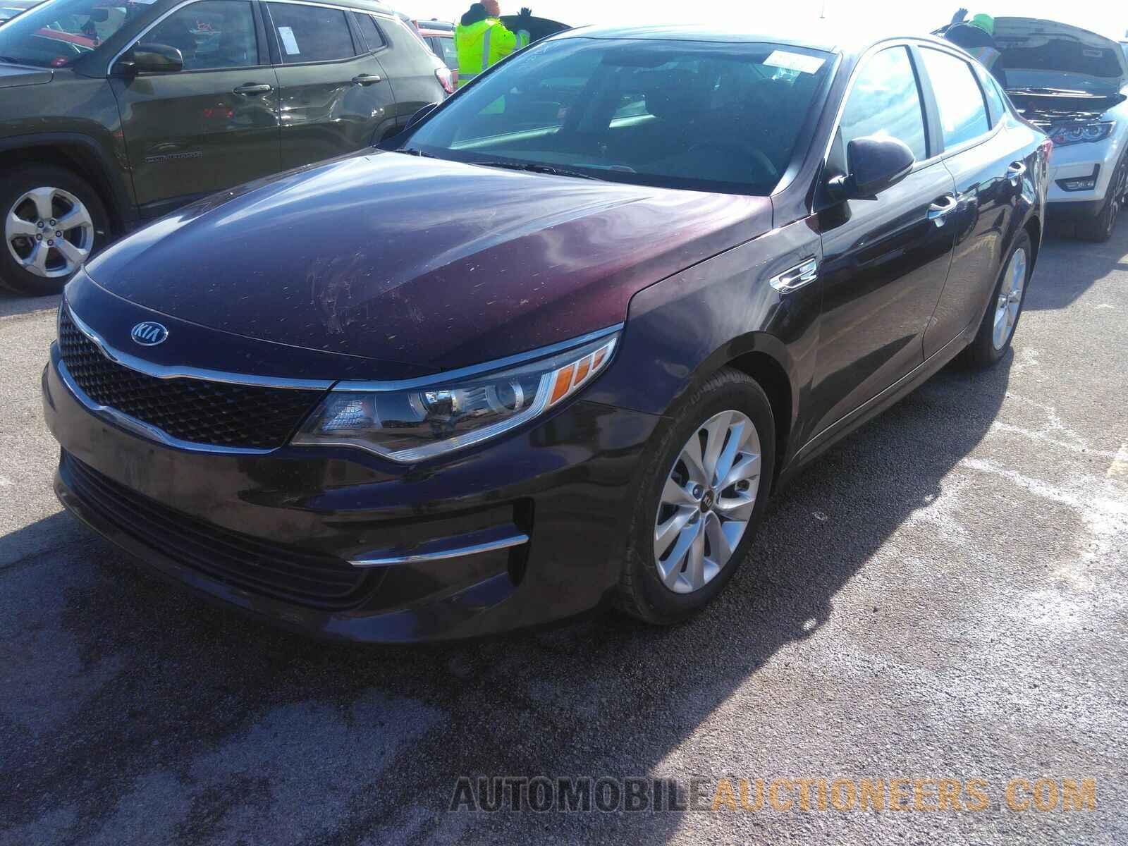 5XXGT4L32HG130634 Kia Optima 2017