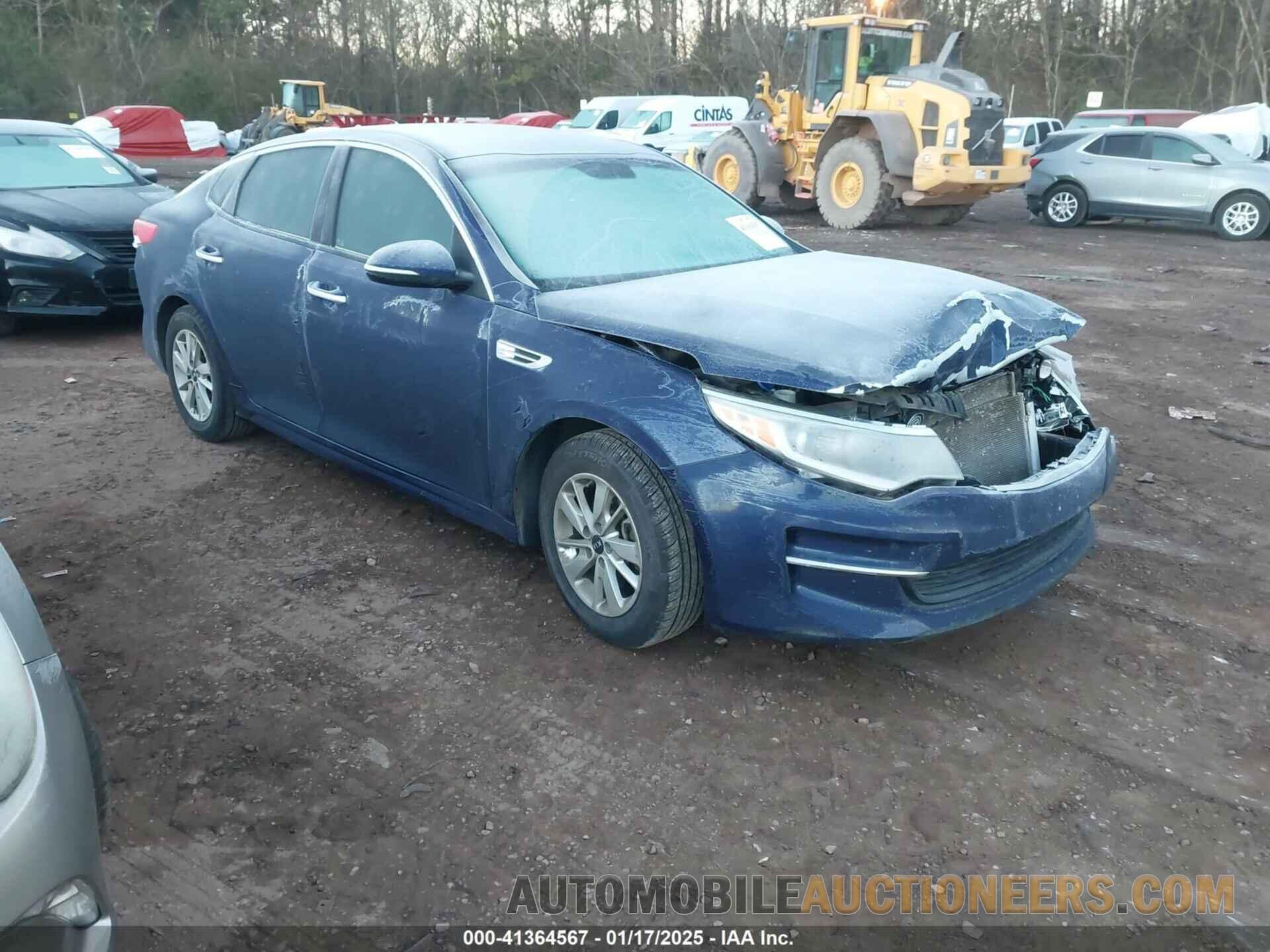 5XXGT4L32JG194758 KIA OPTIMA 2018