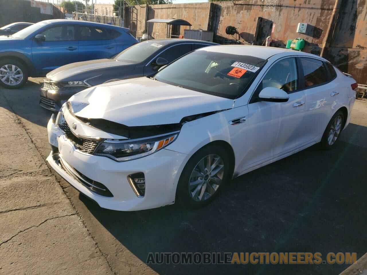 5XXGT4L32JG196638 KIA OPTIMA 2018