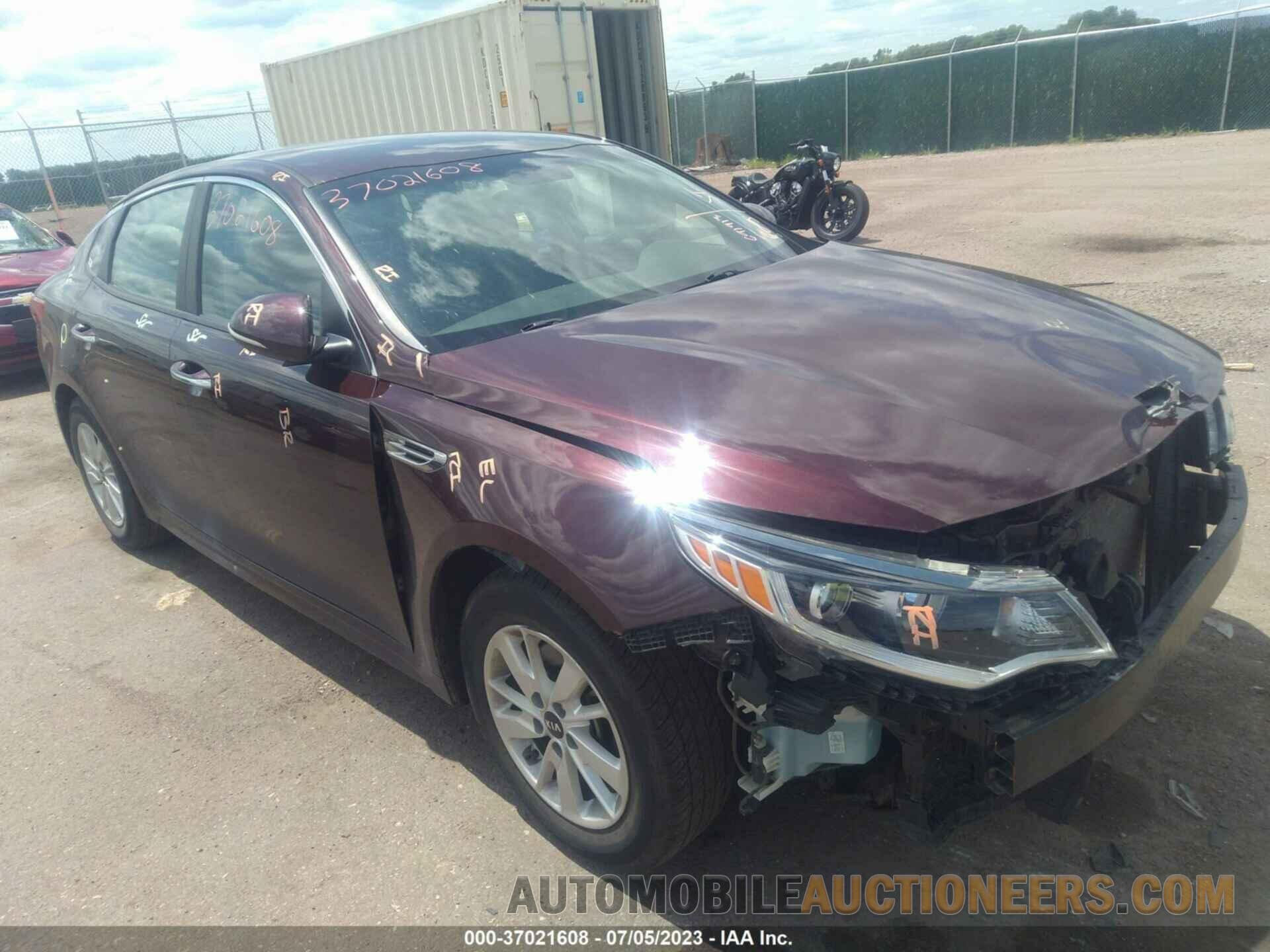 5XXGT4L32JG198244 KIA OPTIMA 2018