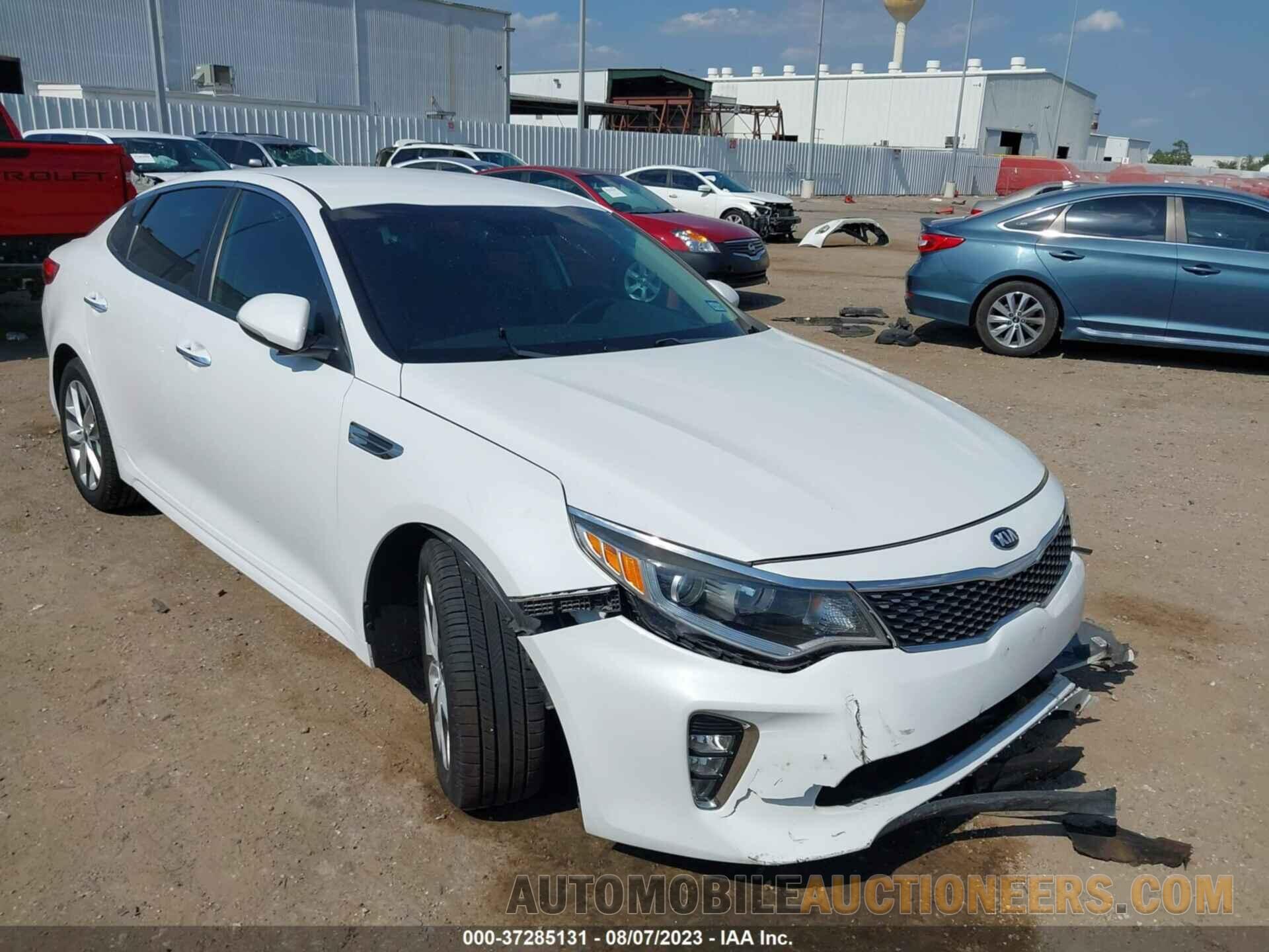 5XXGT4L32JG216936 KIA OPTIMA 2018