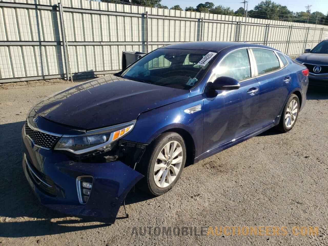 5XXGT4L32JG219576 KIA OPTIMA 2018