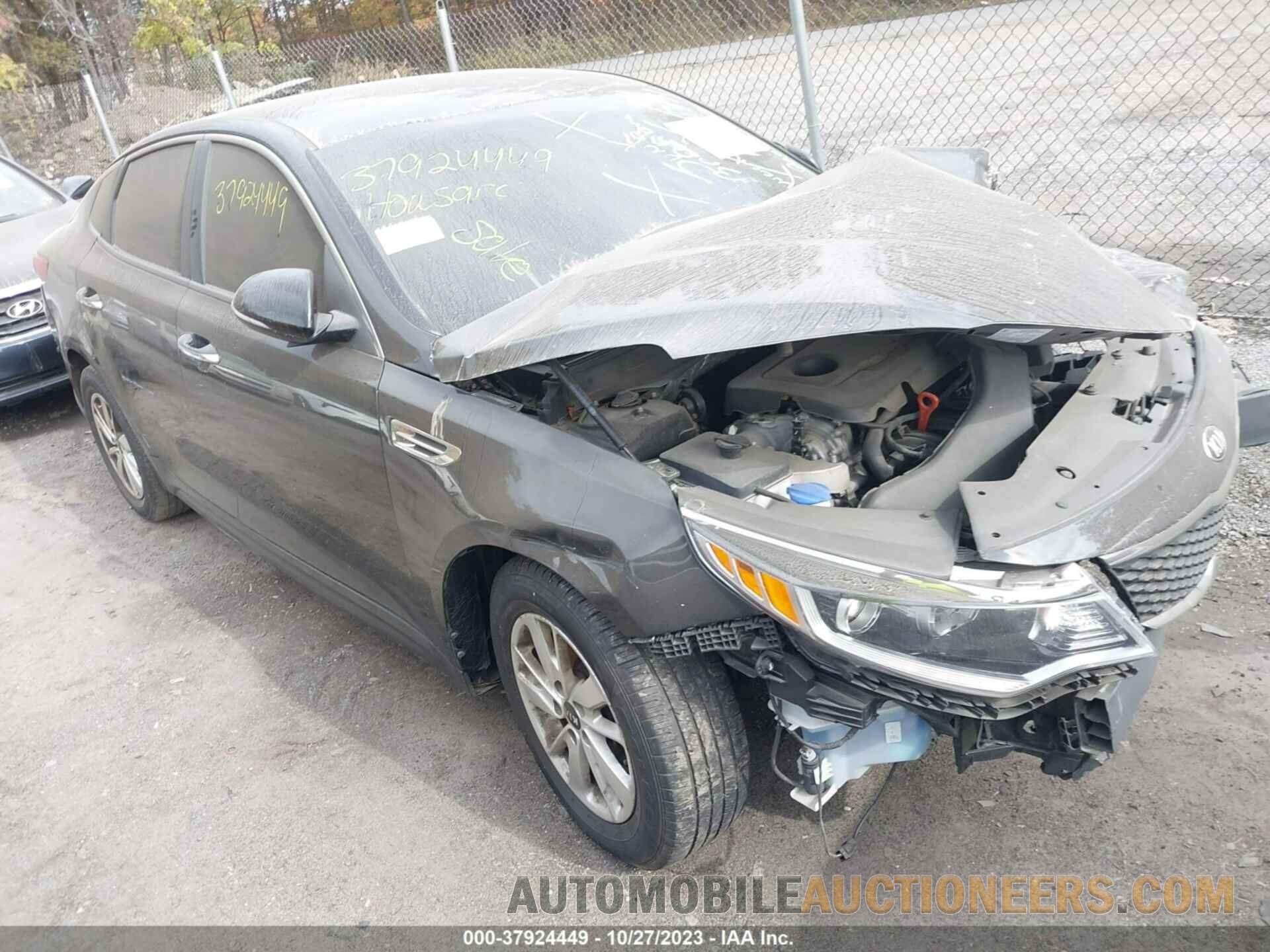 5XXGT4L32JG239102 KIA OPTIMA 2018