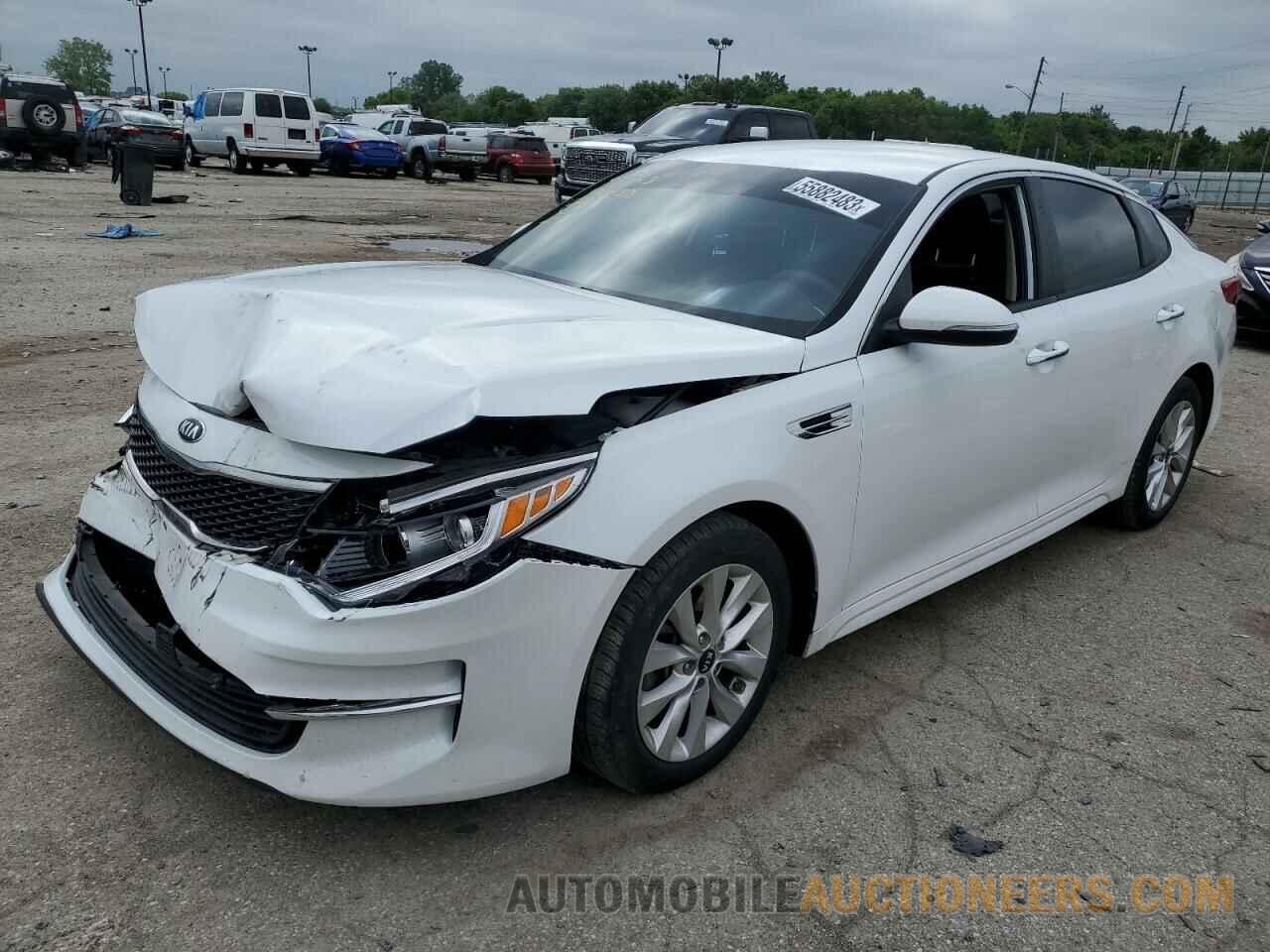 5XXGT4L32JG252030 KIA OPTIMA 2018