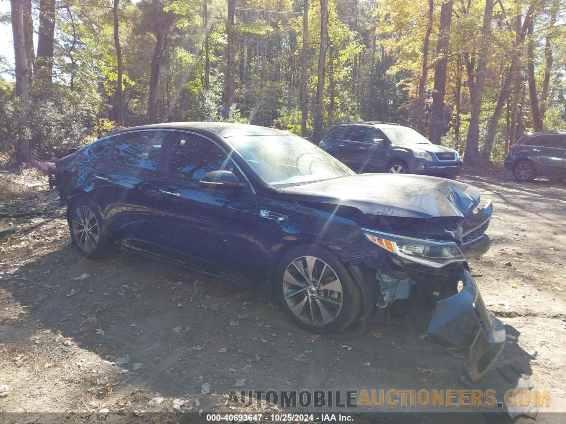 5XXGT4L32JG253033 KIA OPTIMA 2018