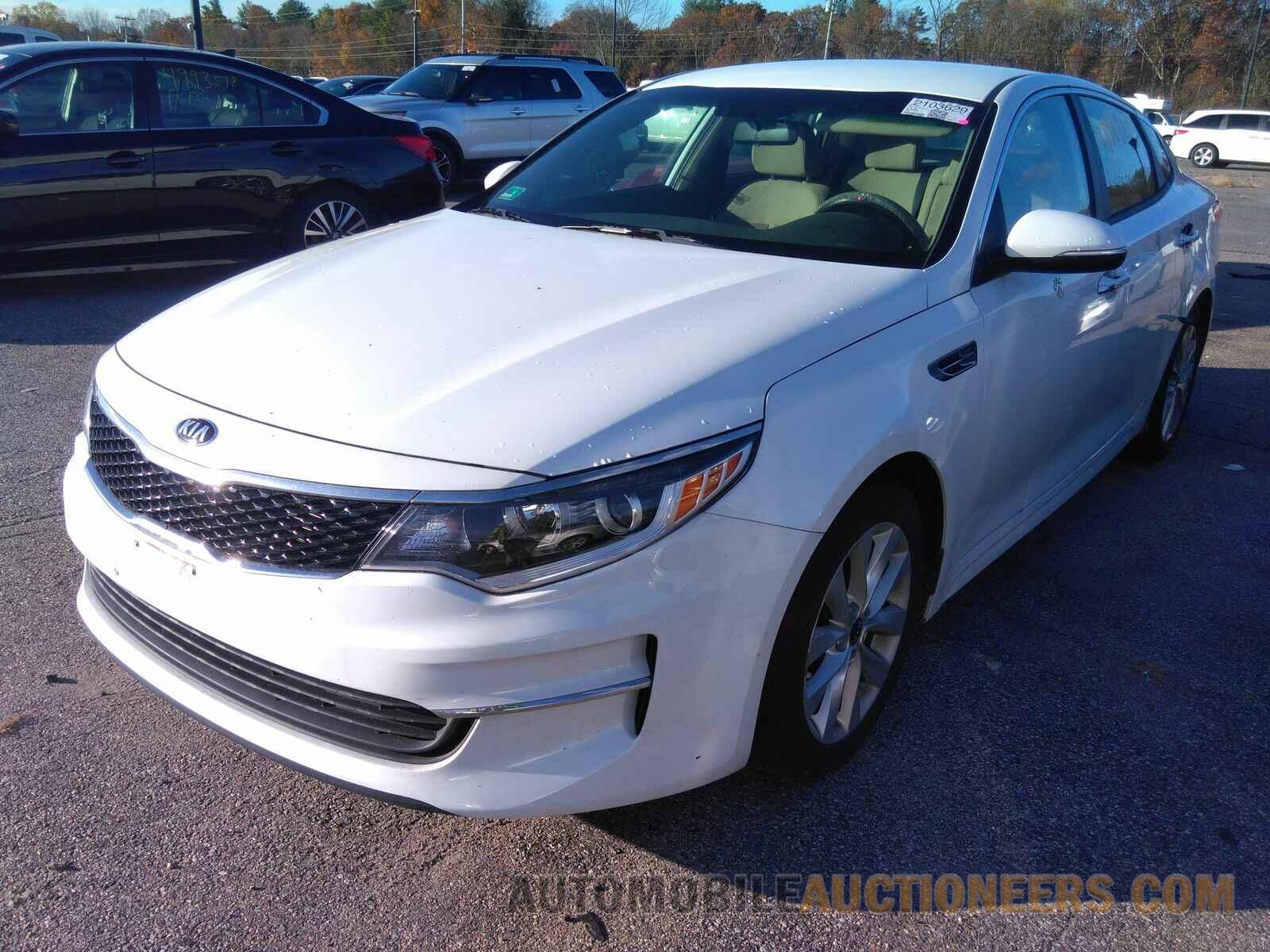 5XXGT4L32JG254571 Kia Optima 2018