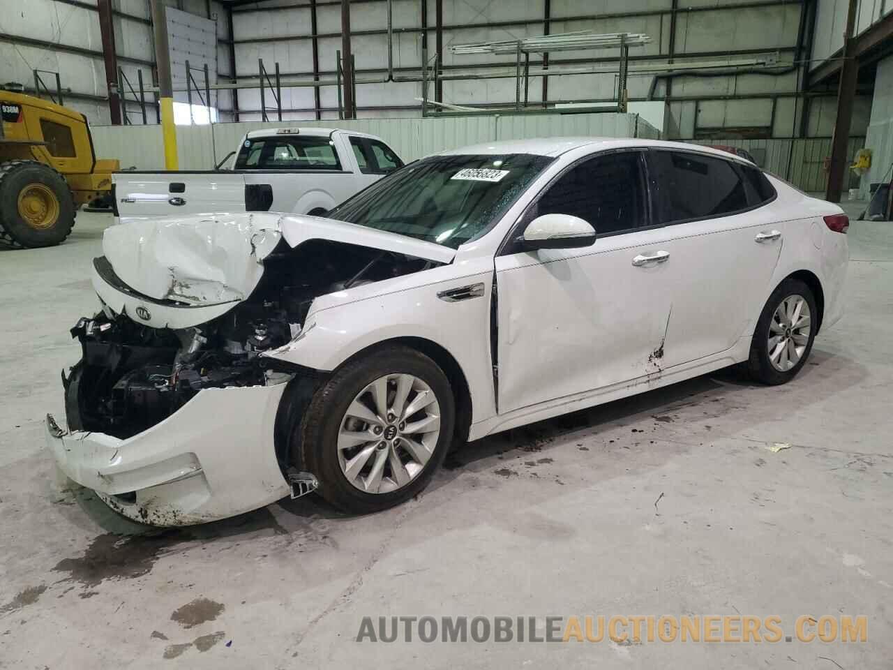 5XXGT4L32JG255851 KIA OPTIMA 2018