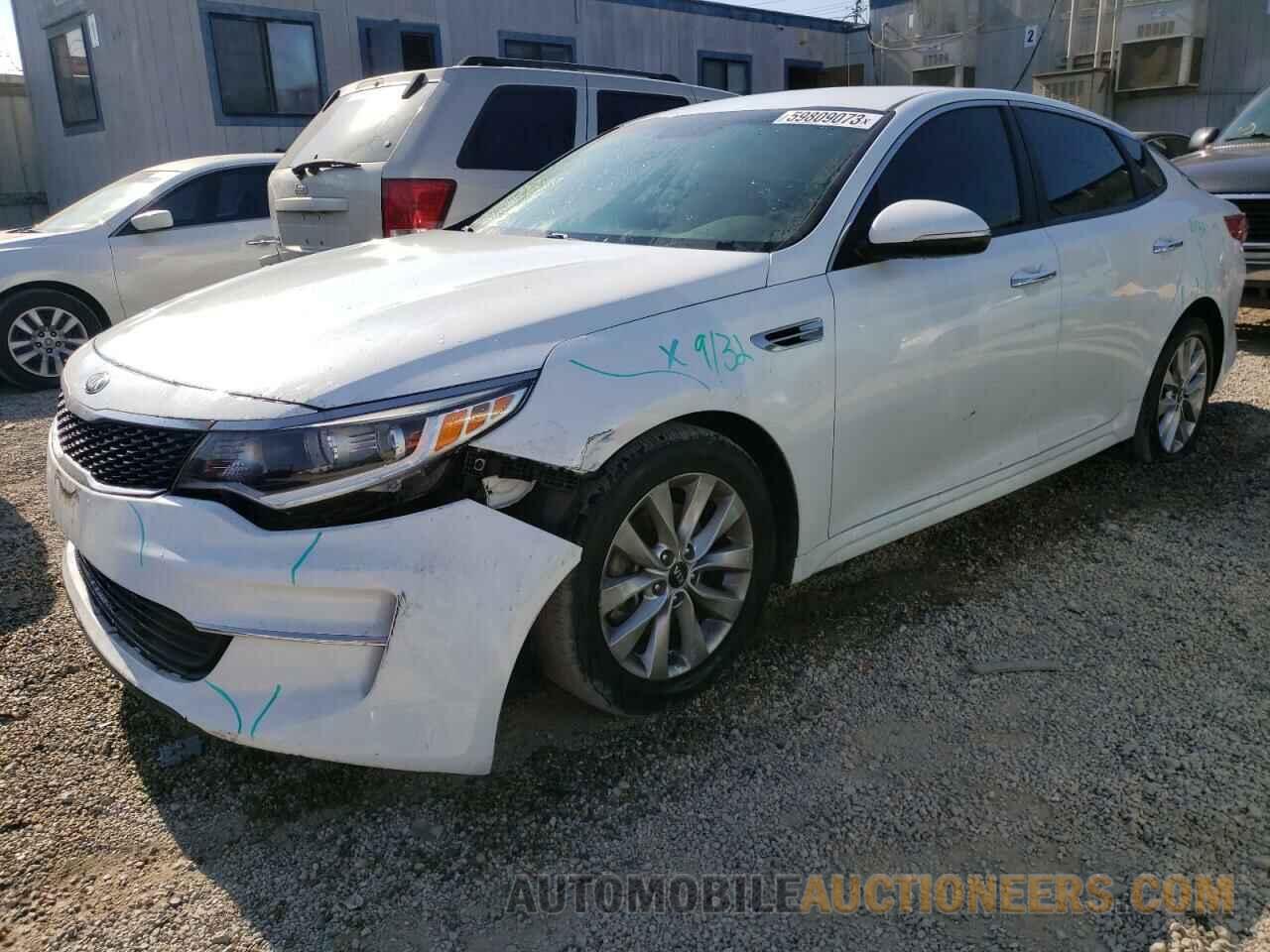 5XXGT4L32JG255896 KIA OPTIMA 2018