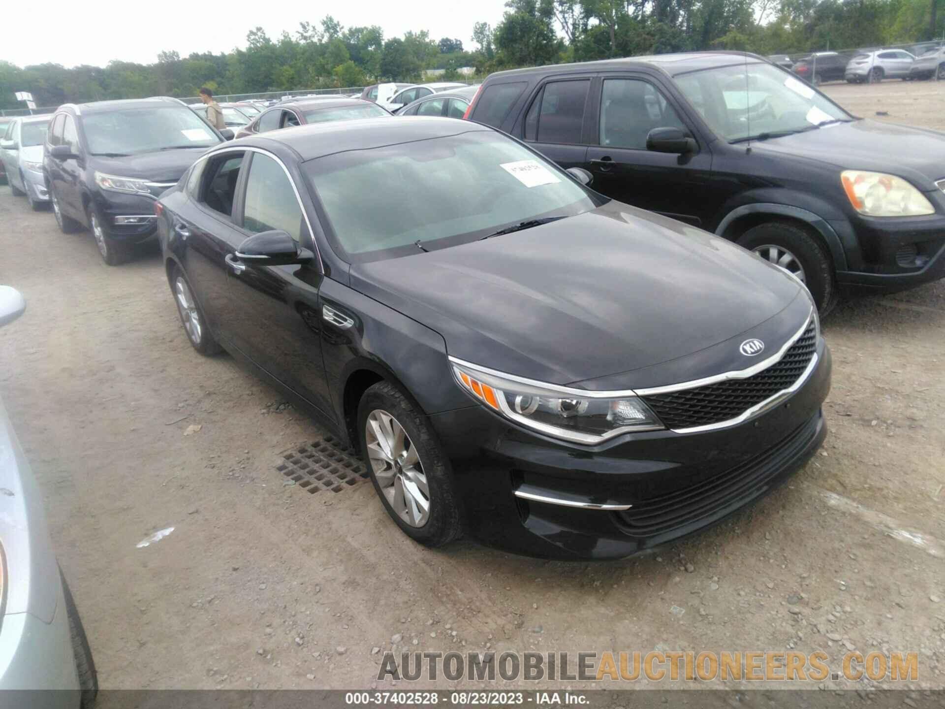 5XXGT4L32JG258250 KIA OPTIMA 2018