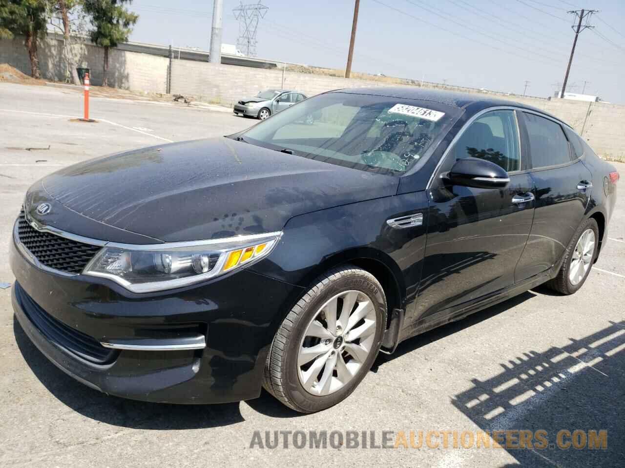 5XXGT4L32JG263223 KIA OPTIMA 2018