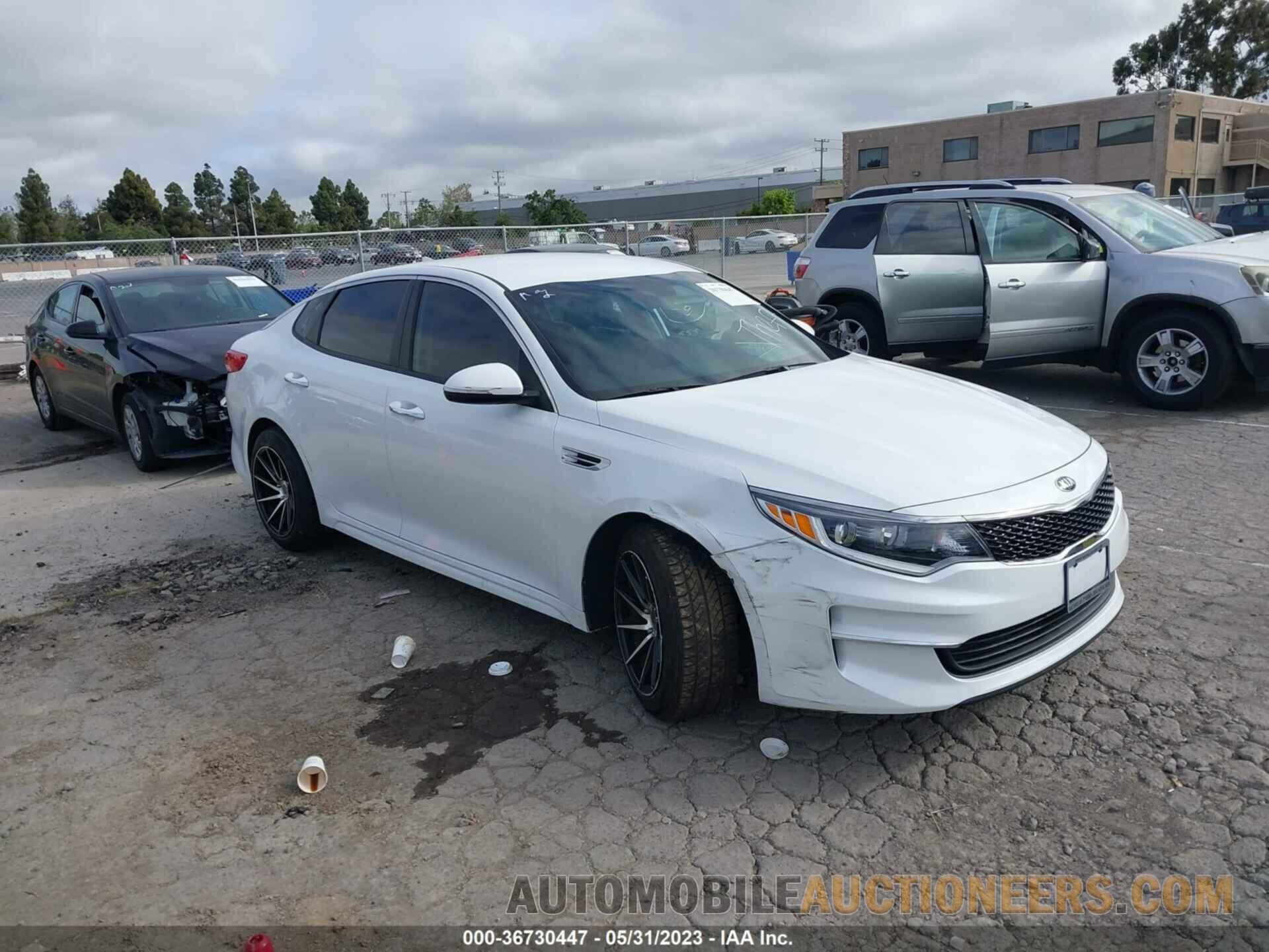 5XXGT4L32JG264436 KIA OPTIMA 2018