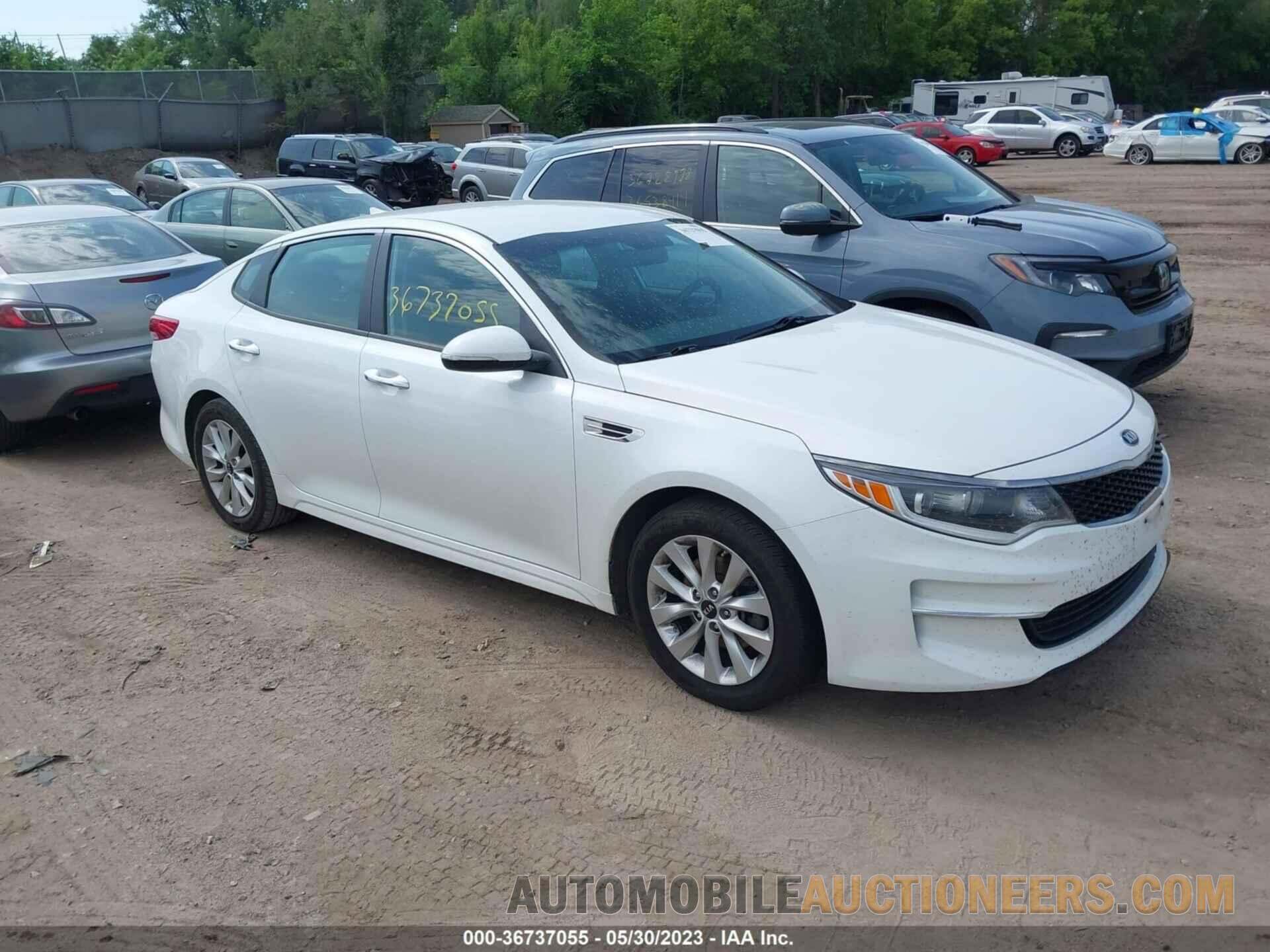 5XXGT4L32JG265554 KIA OPTIMA 2018