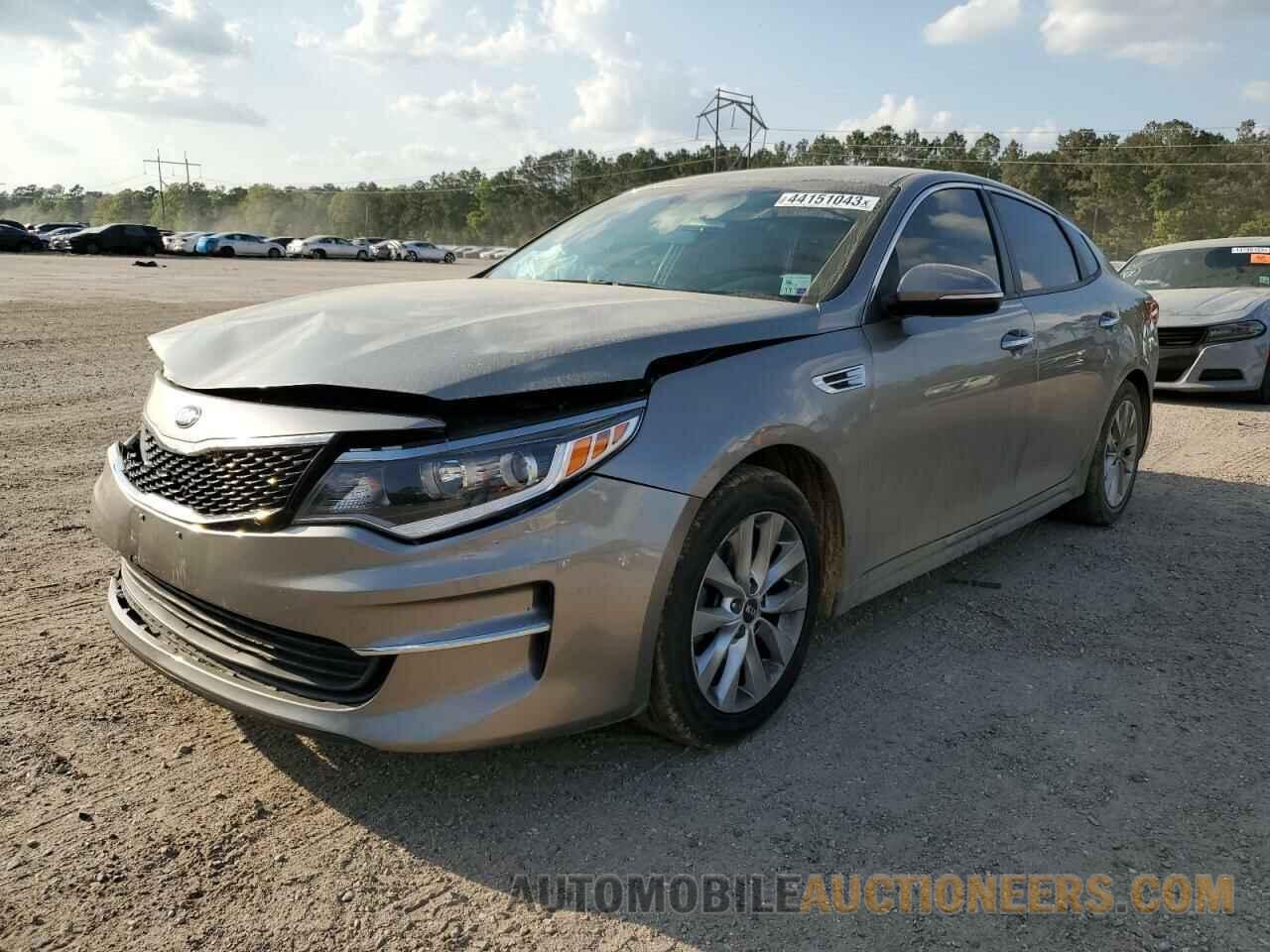 5XXGT4L32JG271306 KIA OPTIMA 2018