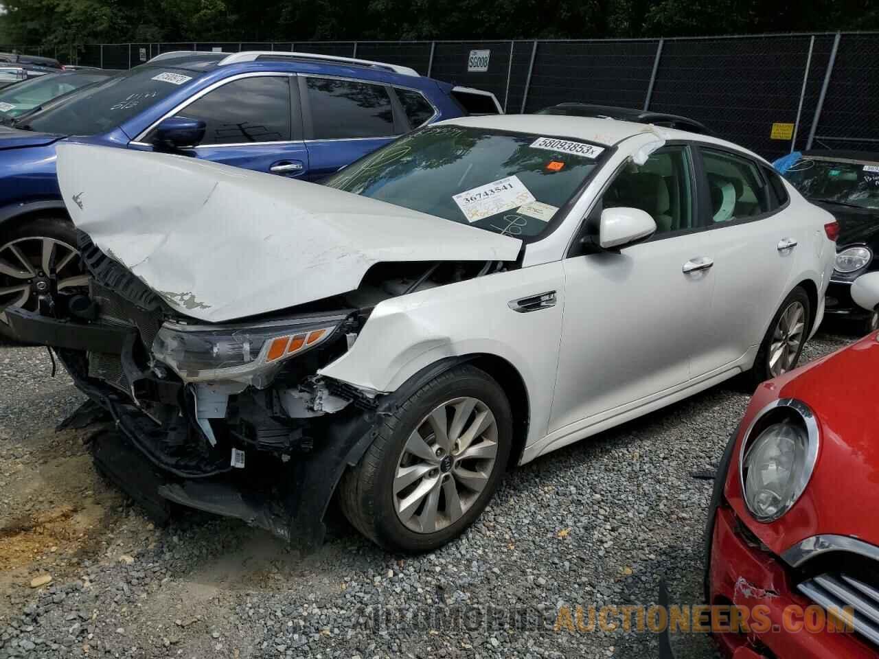 5XXGT4L32JG273363 KIA OPTIMA 2018