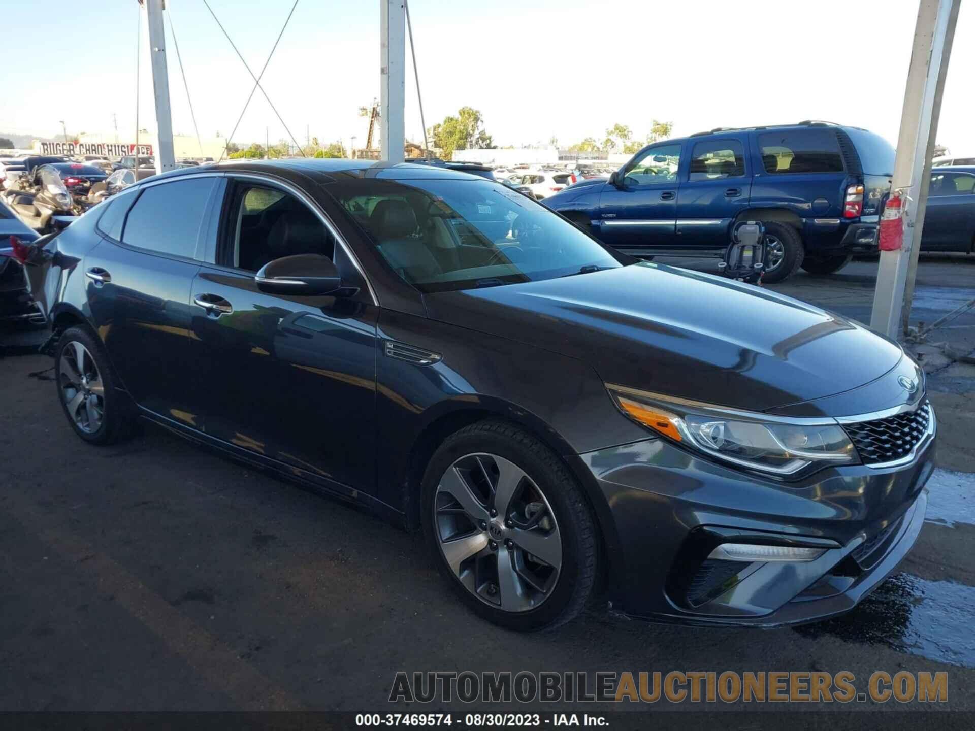 5XXGT4L32KG295624 KIA OPTIMA 2019