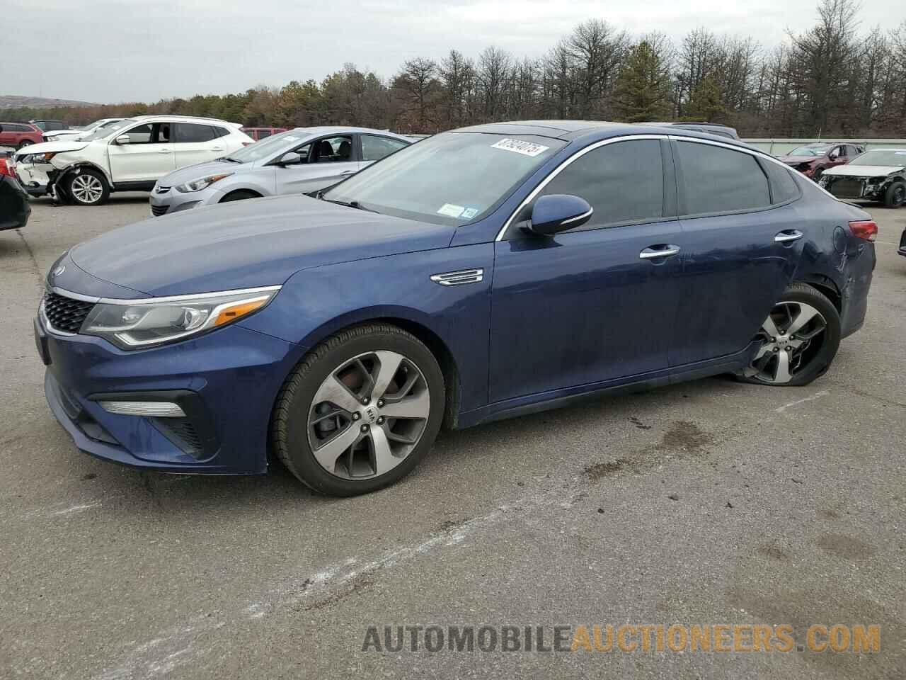 5XXGT4L32KG306203 KIA OPTIMA 2019