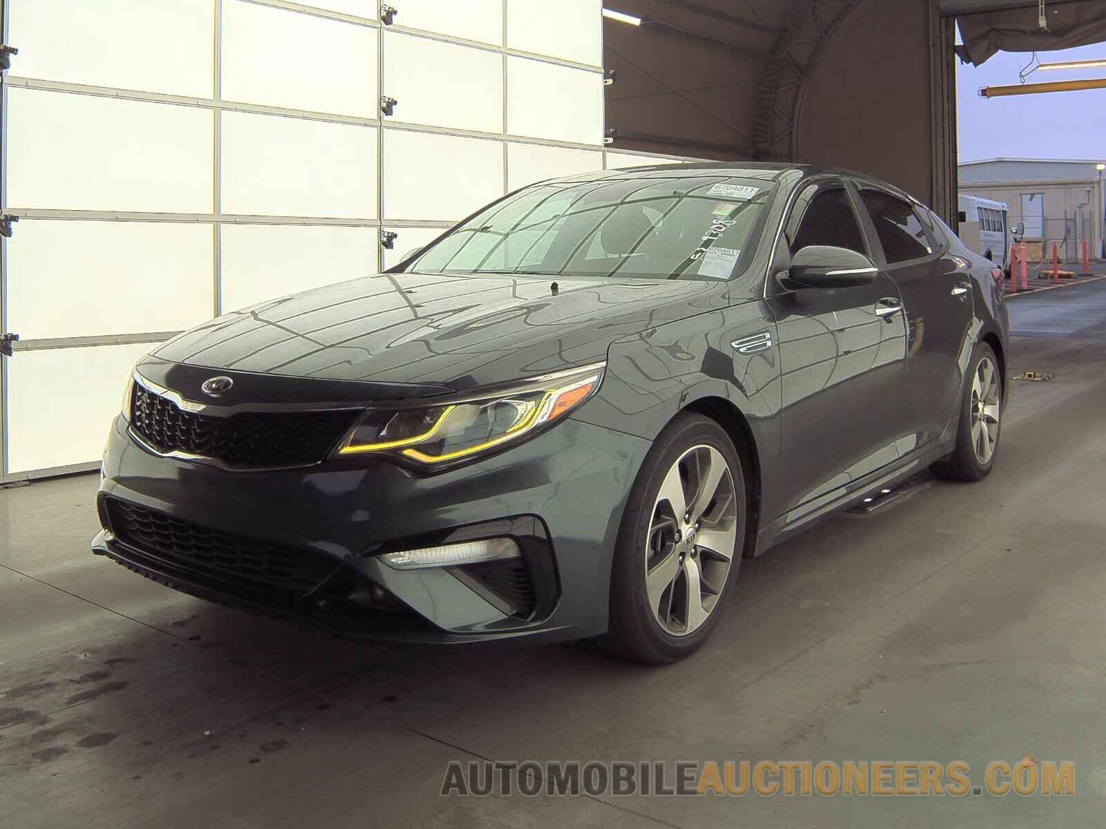 5XXGT4L32KG318206 Kia Optima 2019