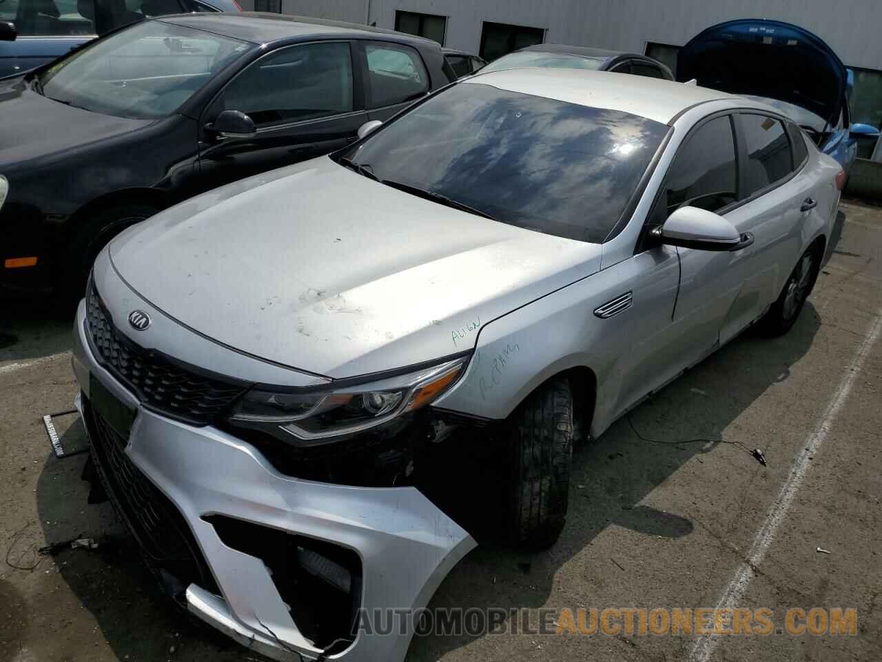 5XXGT4L32KG320313 KIA OPTIMA 2019