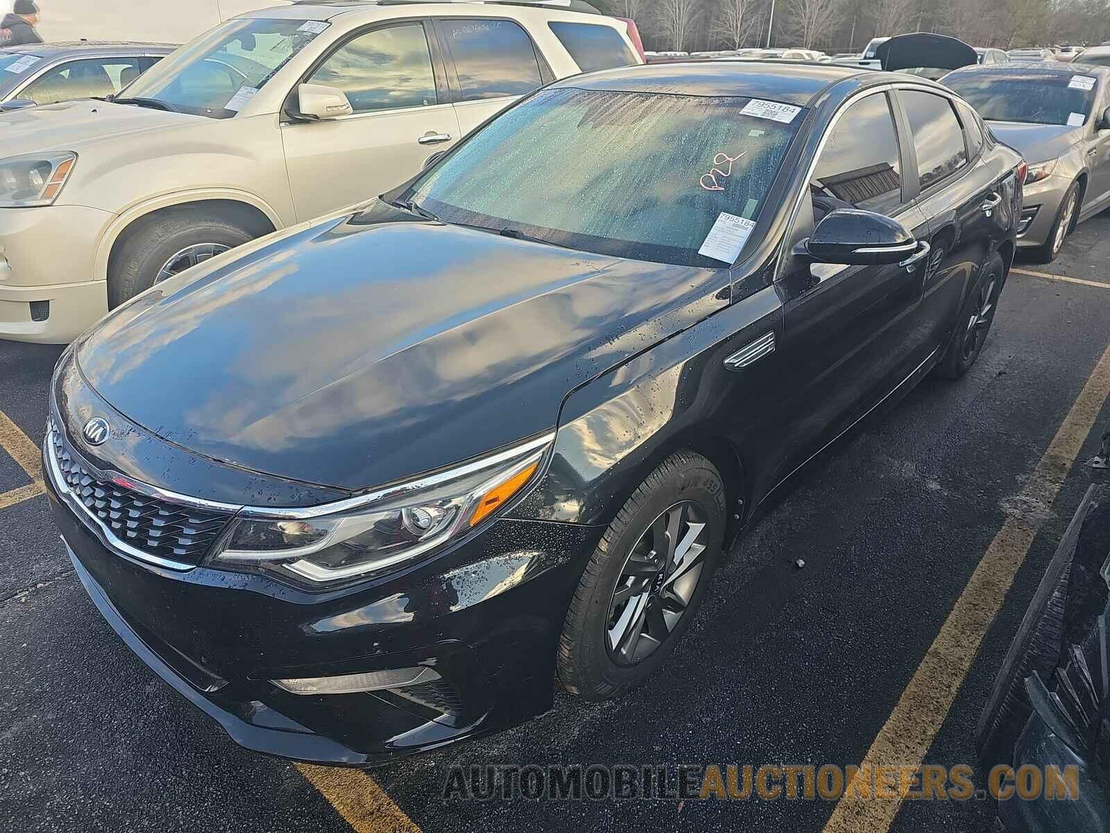 5XXGT4L32KG338990 Kia Optima 2019