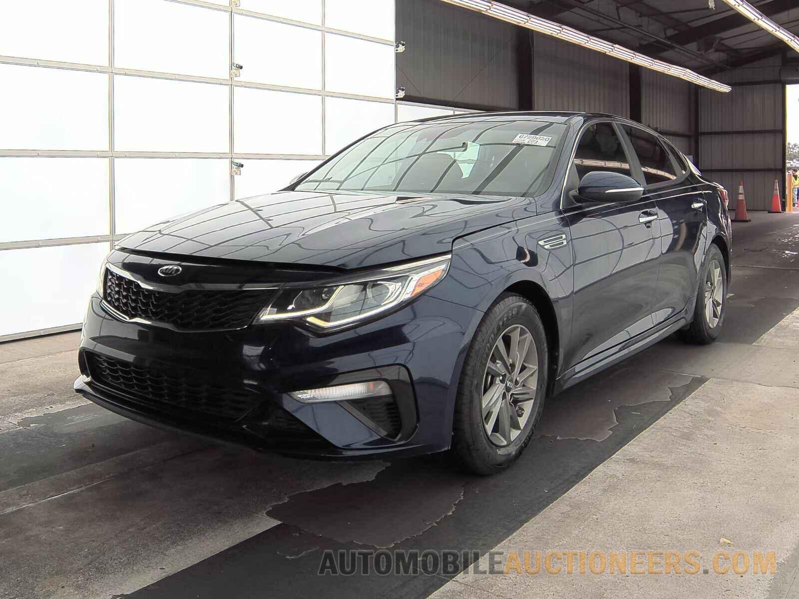 5XXGT4L32KG345311 Kia Optima 2019