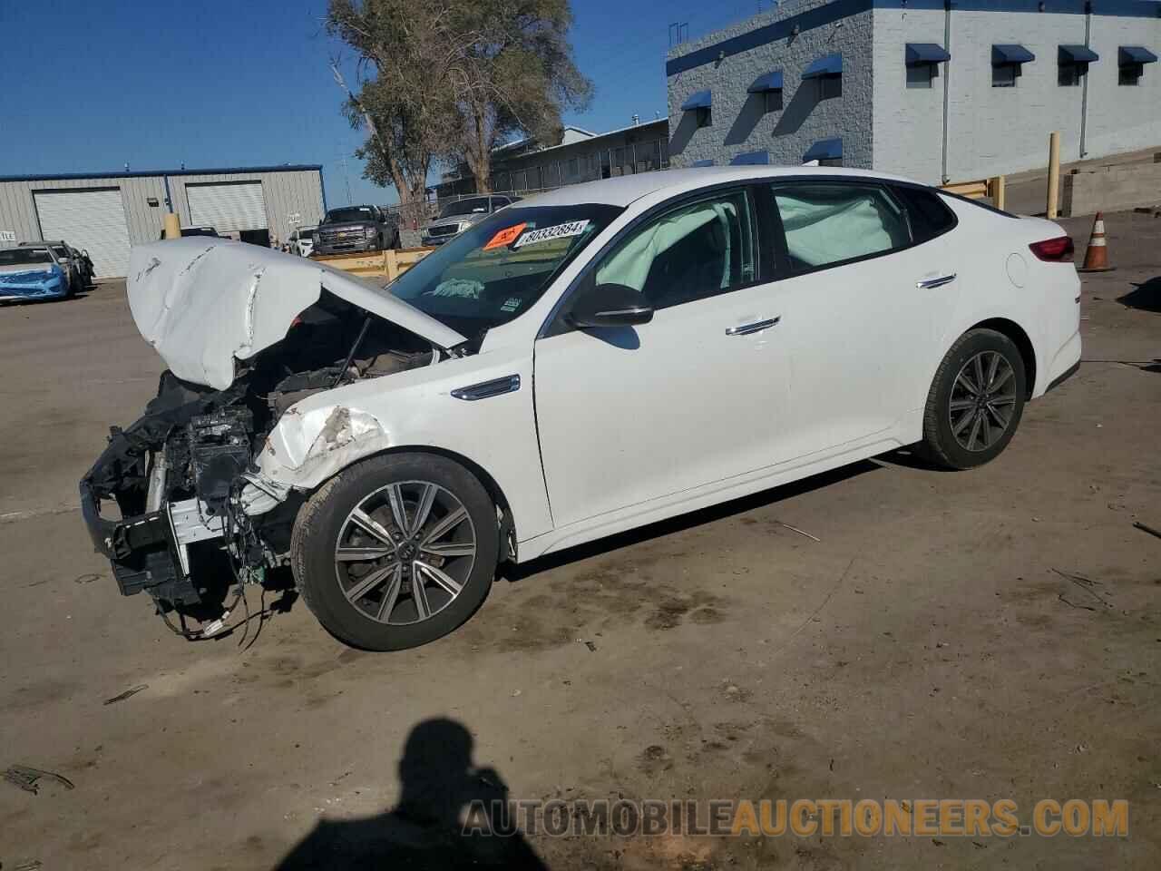 5XXGT4L32KG360424 KIA OPTIMA 2019