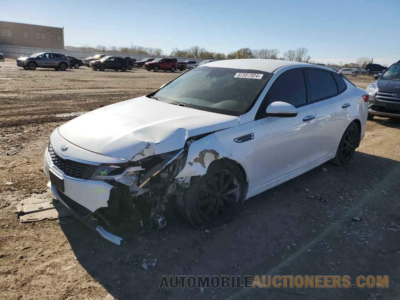 5XXGT4L32KG363887 KIA OPTIMA 2019