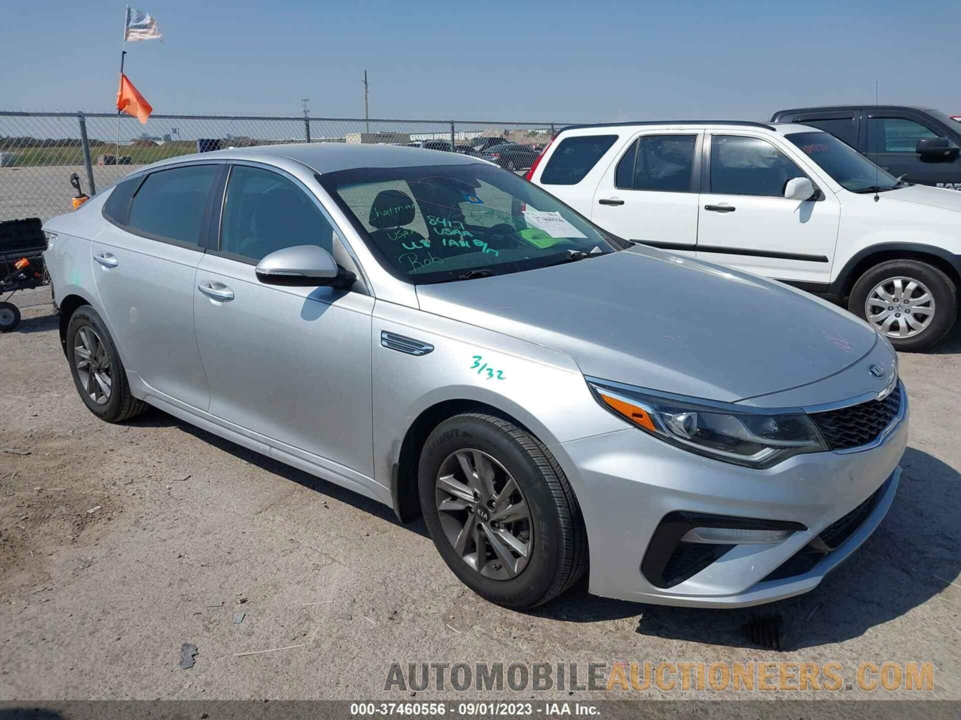 5XXGT4L32KG365008 KIA OPTIMA 2019