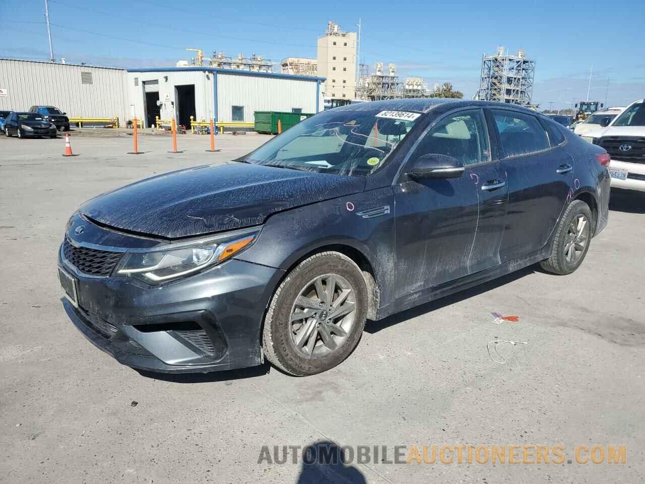 5XXGT4L32LG387060 KIA OPTIMA 2020