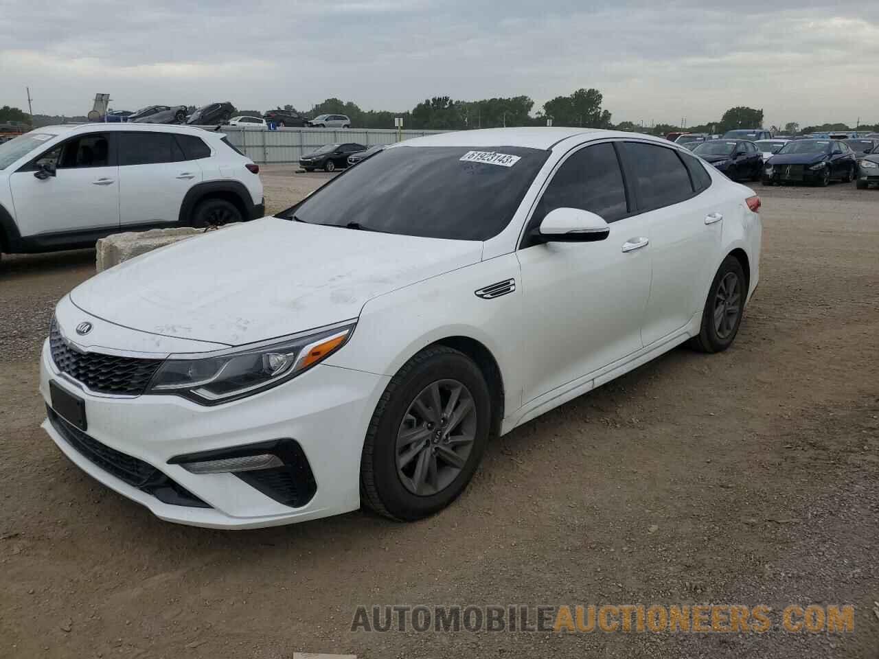 5XXGT4L32LG387933 KIA OPTIMA 2020