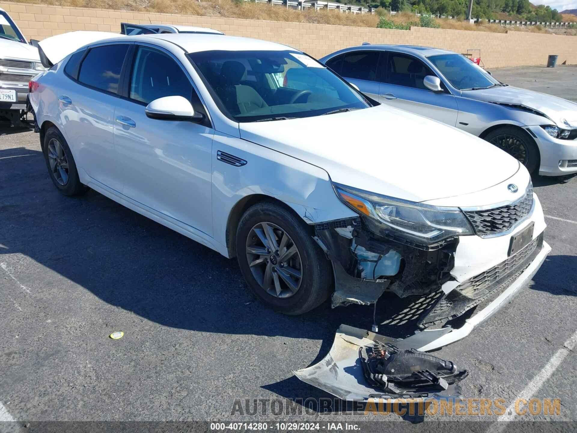 5XXGT4L32LG389584 KIA OPTIMA 2020