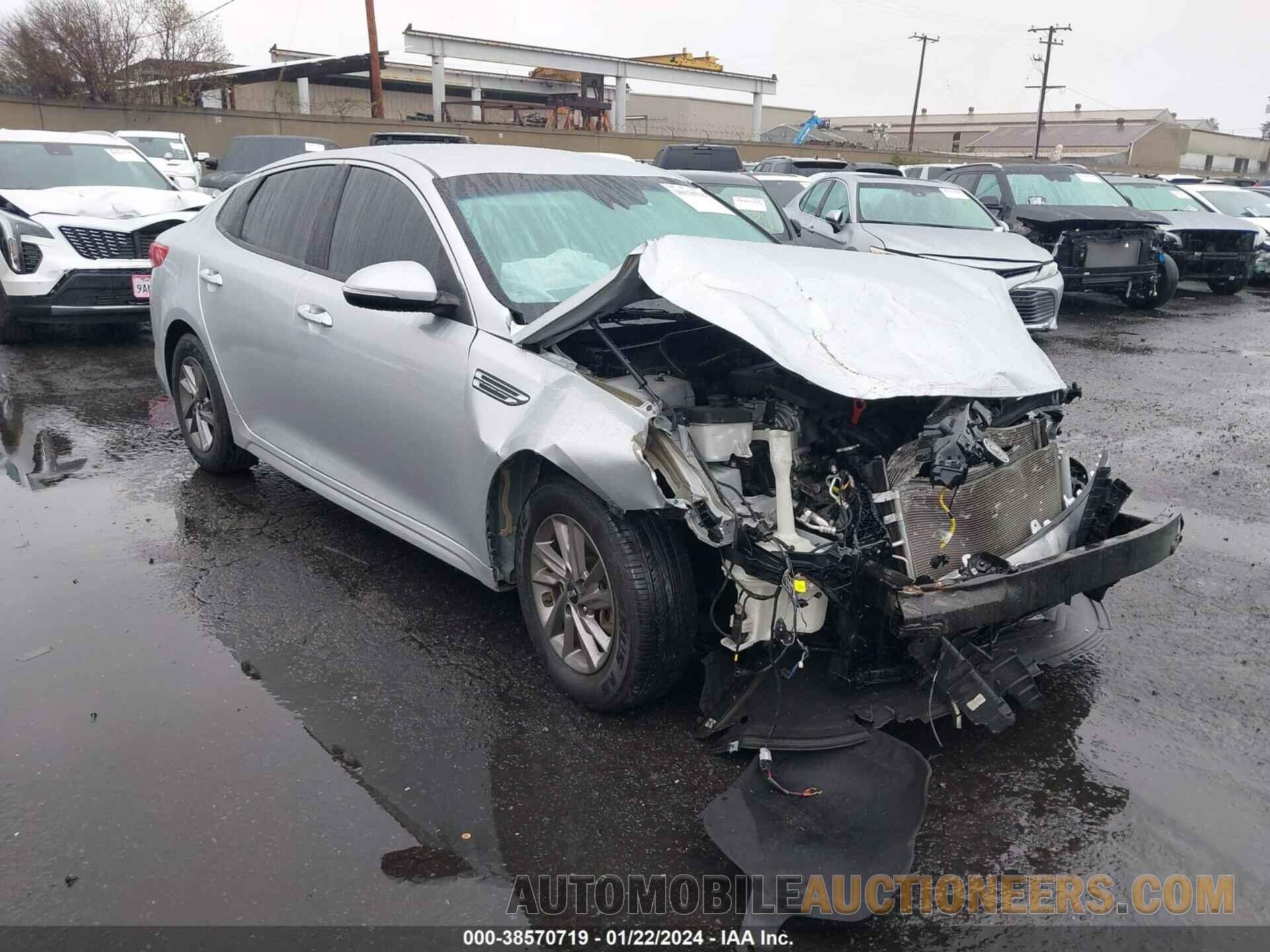 5XXGT4L32LG390136 KIA OPTIMA 2020