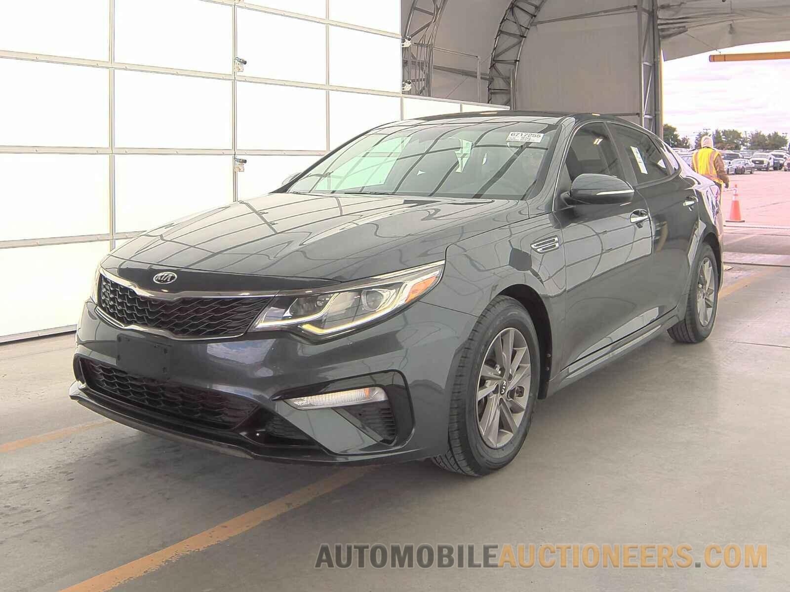 5XXGT4L32LG393098 Kia Optima 2020